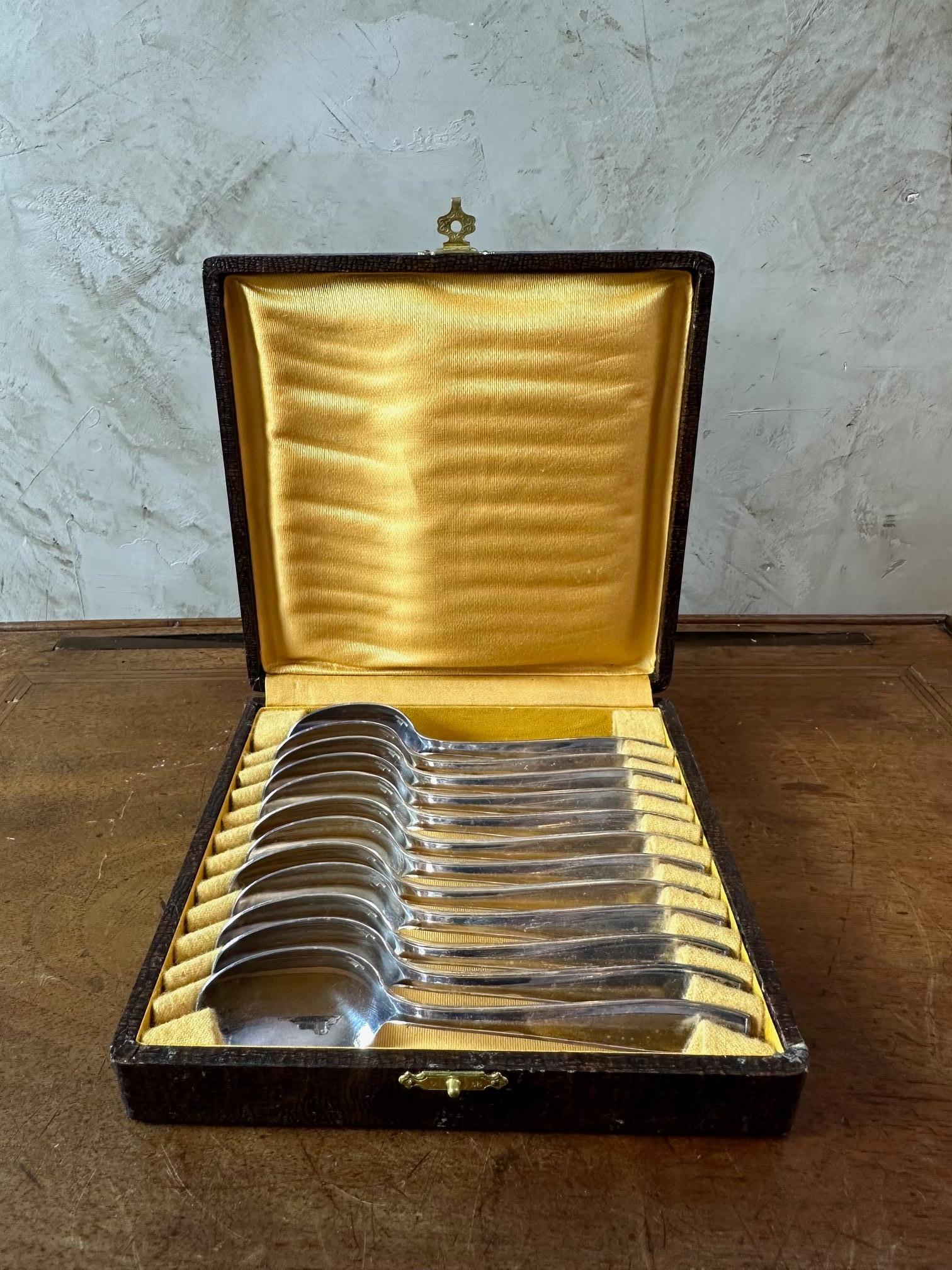 Set di 12 cucchiai piccoli Christofle del XX secolo, 1950 in vendita 2