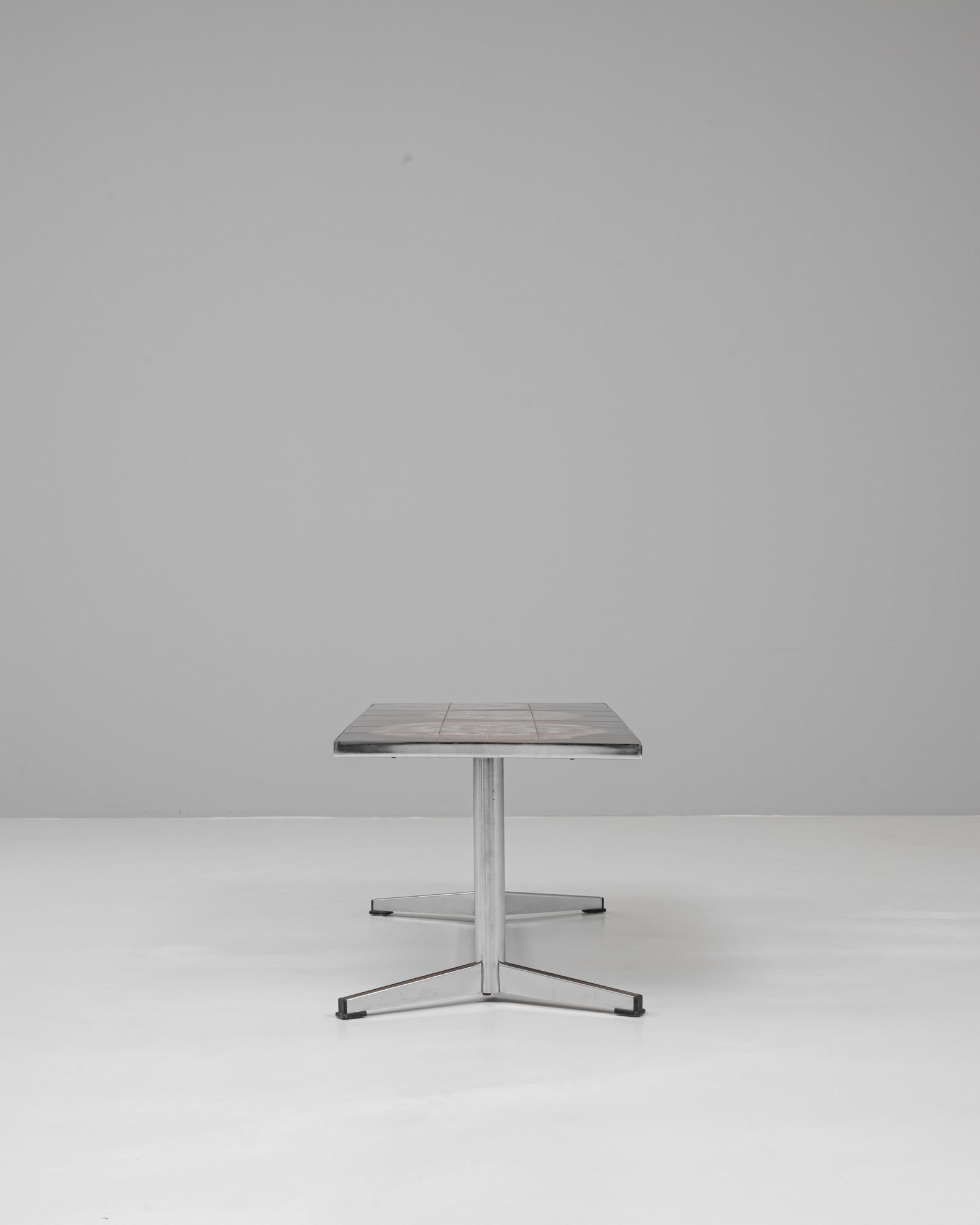 Table basse en chrome du 20e siècle avec plateau en céramique Par Juliette Belarti Bon état - En vente à High Point, NC