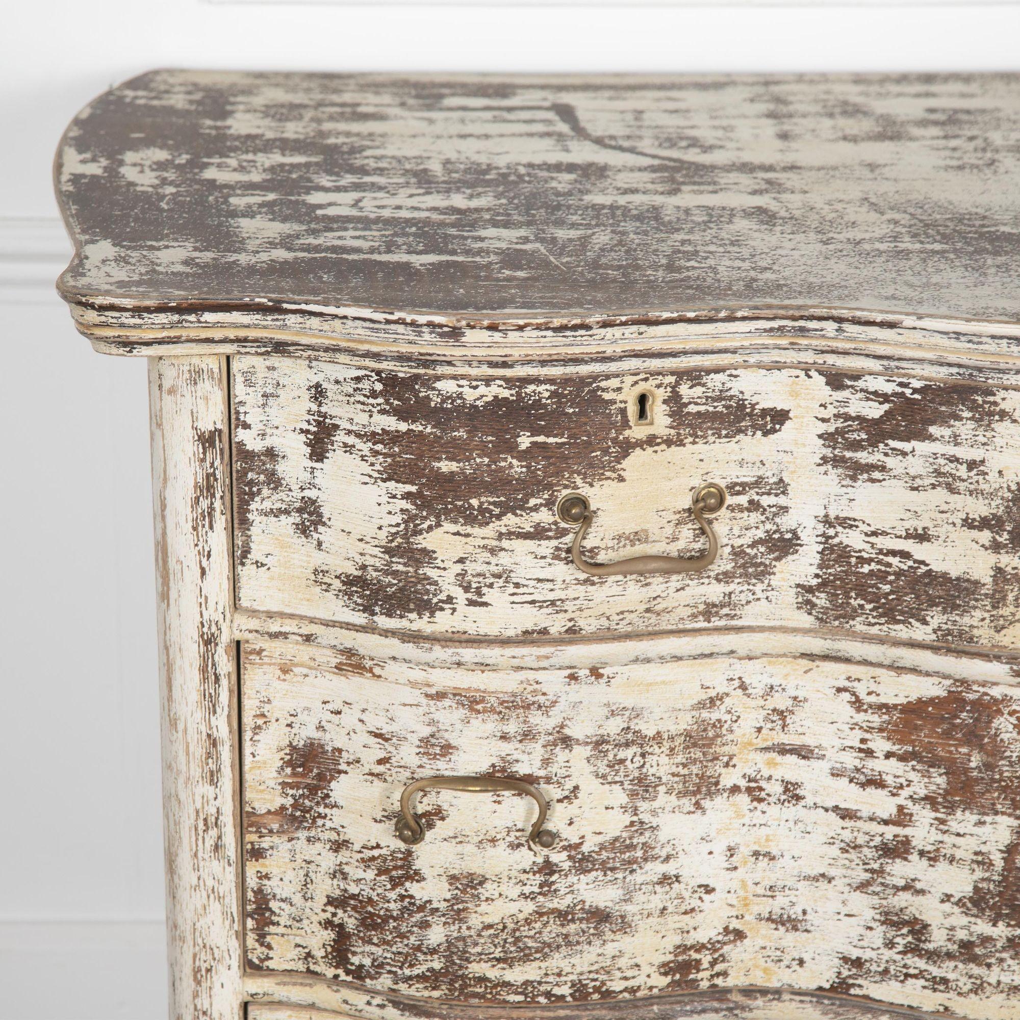 Commode francese del XX secolo In condizioni discrete in vendita a Gloucestershire, GB