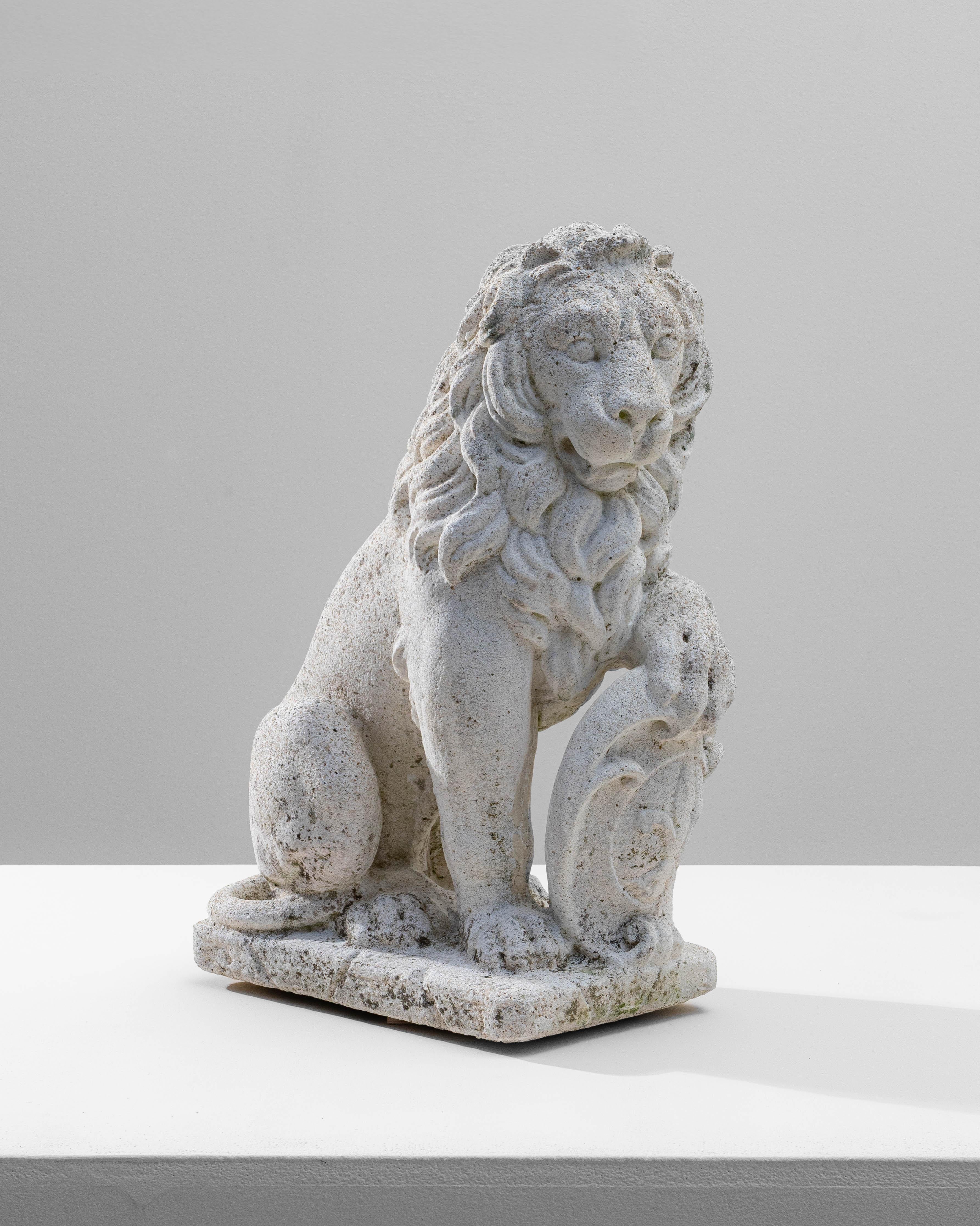 20th Century French Concrete Lion Sculpture For Sale 4