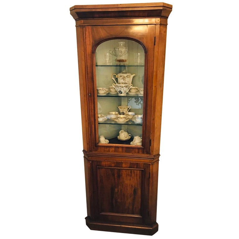 20th Century French Corner Hand Carved Walnut Vitrine with Glass Shelves  For Sale at 1stDibs