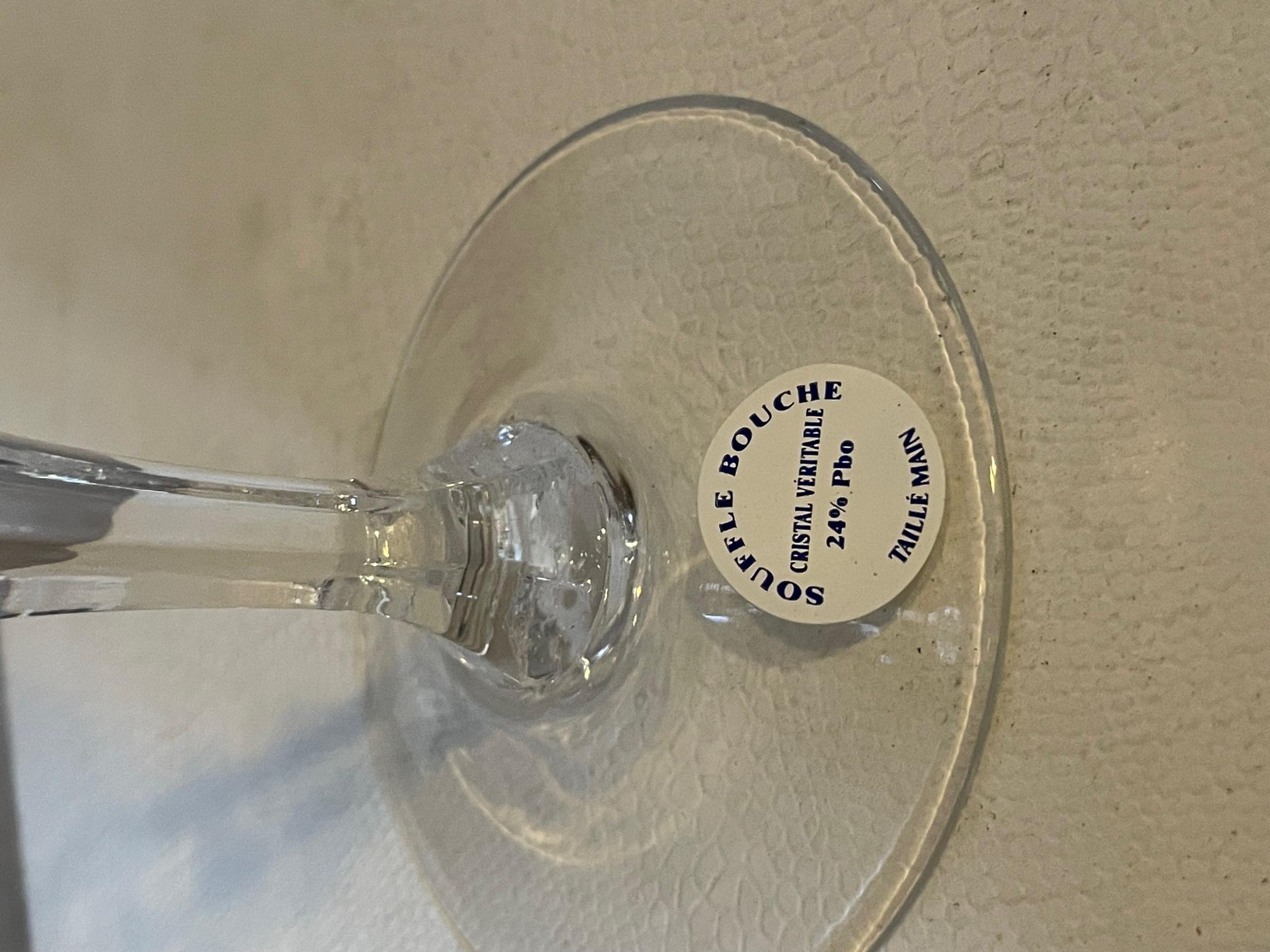 Ensemble de verres et de carafes en cristal français du 20e siècle, années 1950 en vente 2