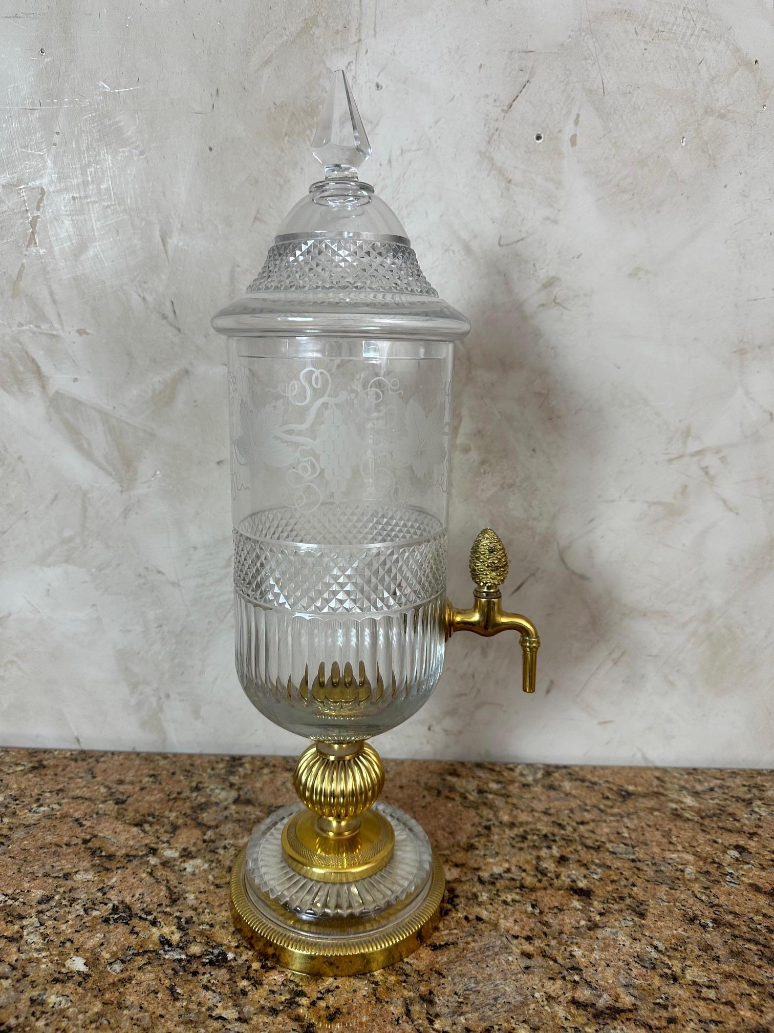 Laiton Fontaine à absinthe en cristal et laiton du 20e siècle, années 1920 en vente