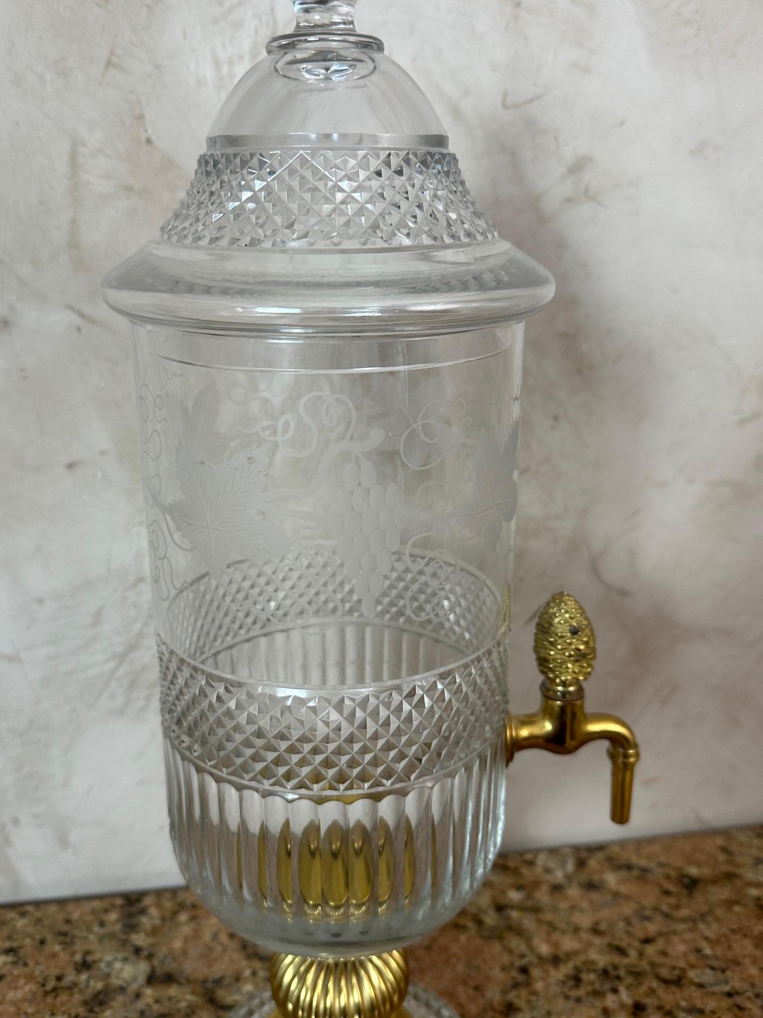 Fontaine à absinthe en cristal et laiton du 20e siècle, années 1920 en vente 2
