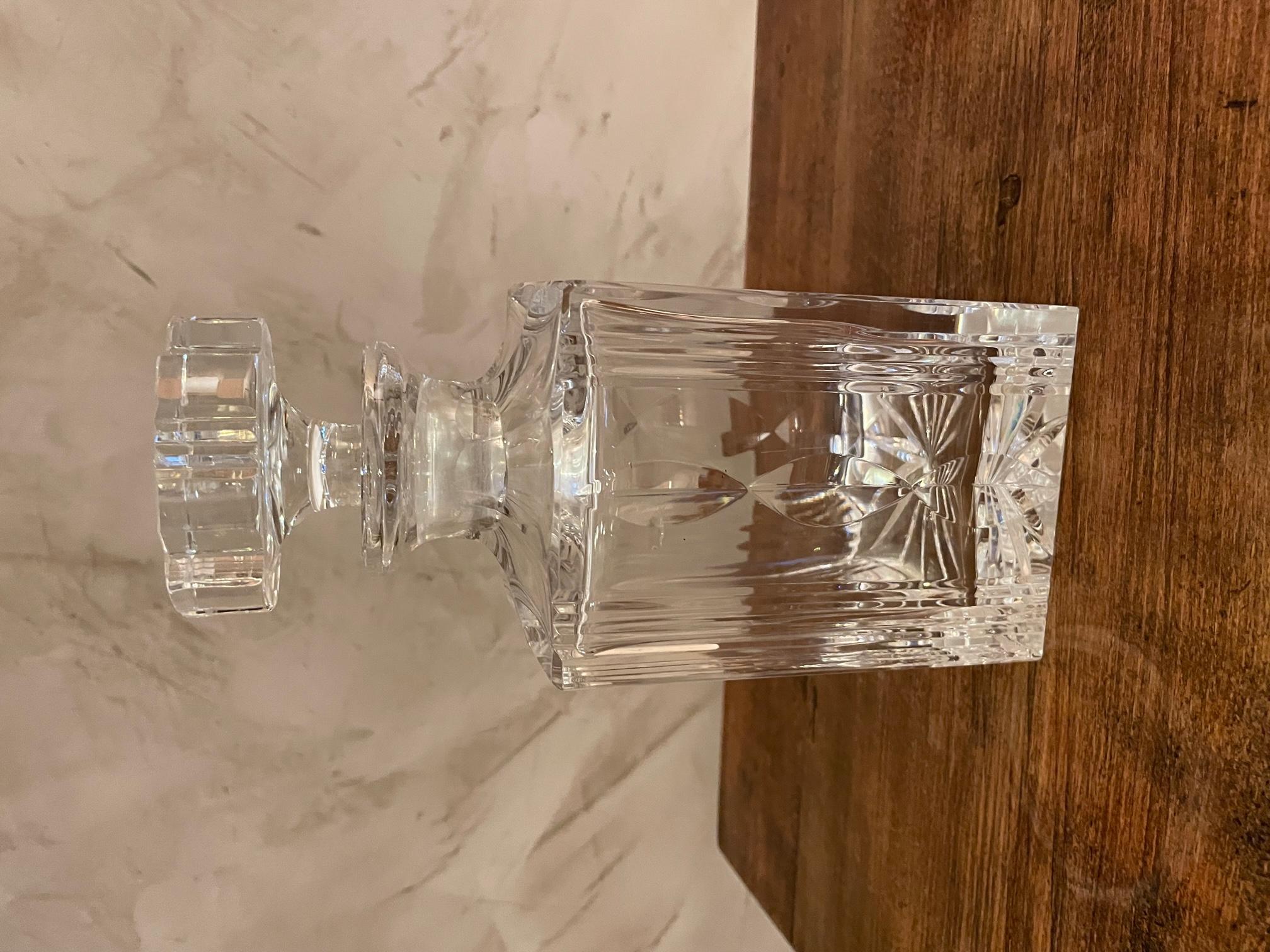 20e siècle, Carafe à whisky en cristal français, années 1950 Bon état - En vente à LEGNY, FR