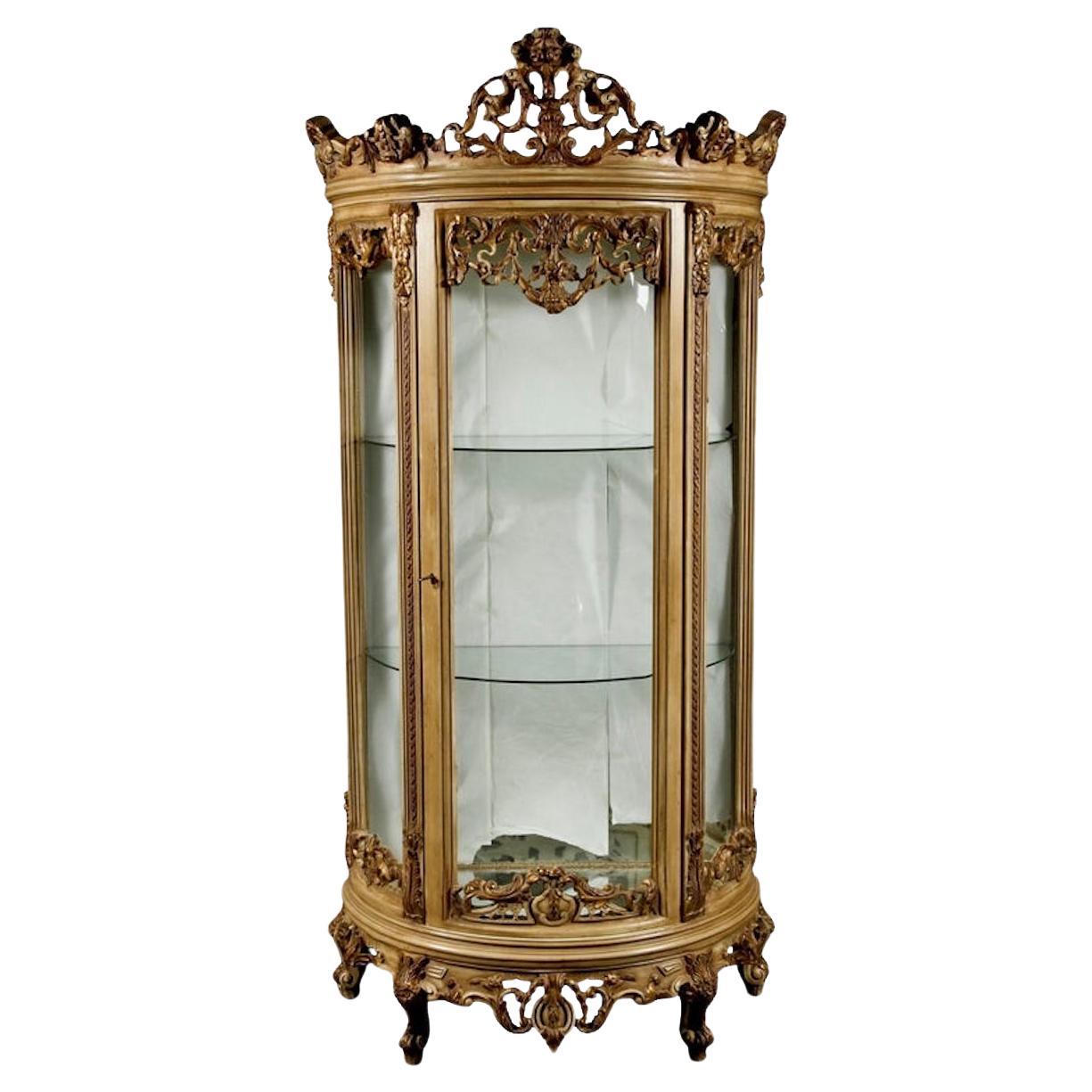 20th Century French Curved-Feet Vitrine