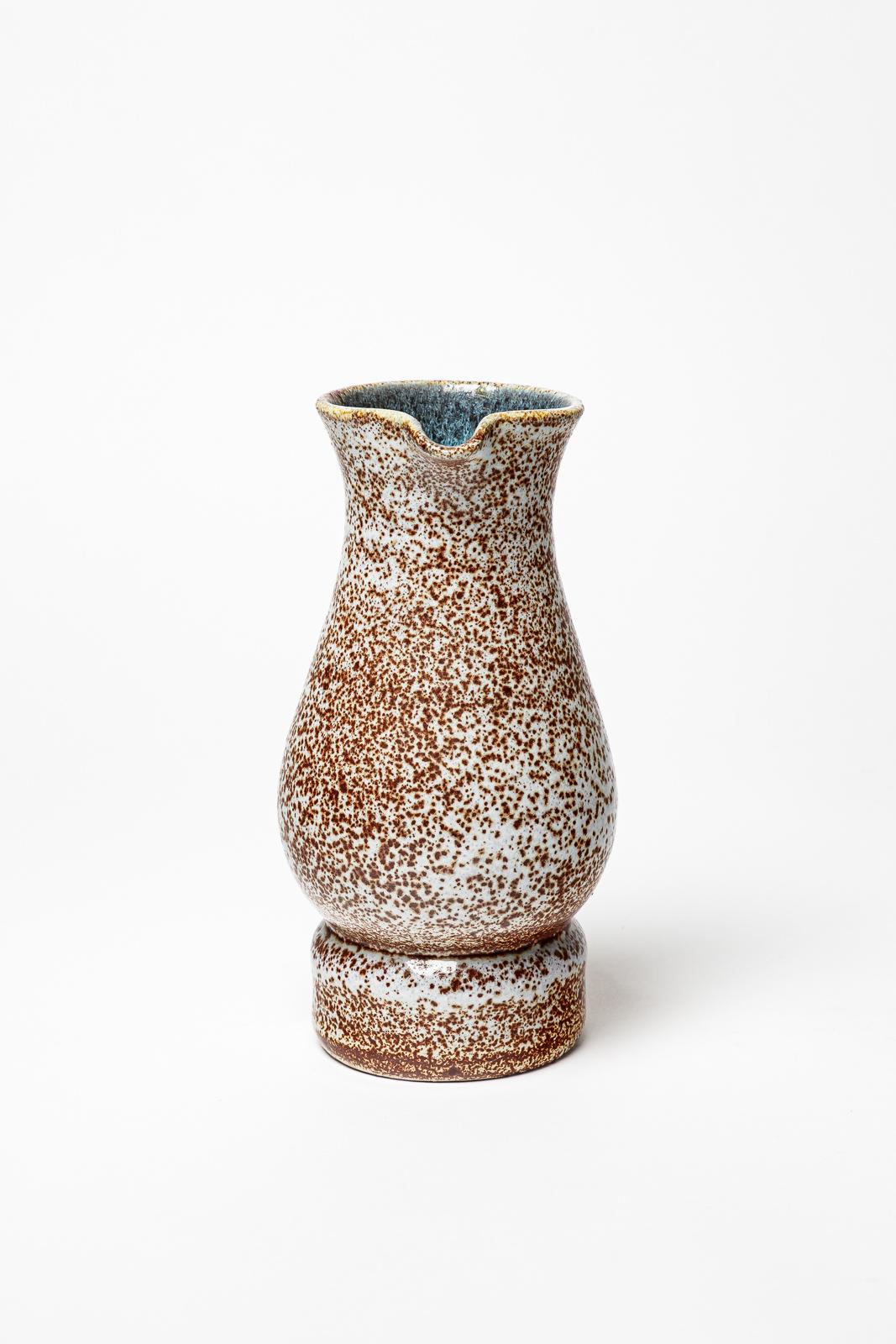 Mid-Century moderno Vaso o brocca in ceramica colorata di design francese del XX secolo di accolay 1960 in vendita