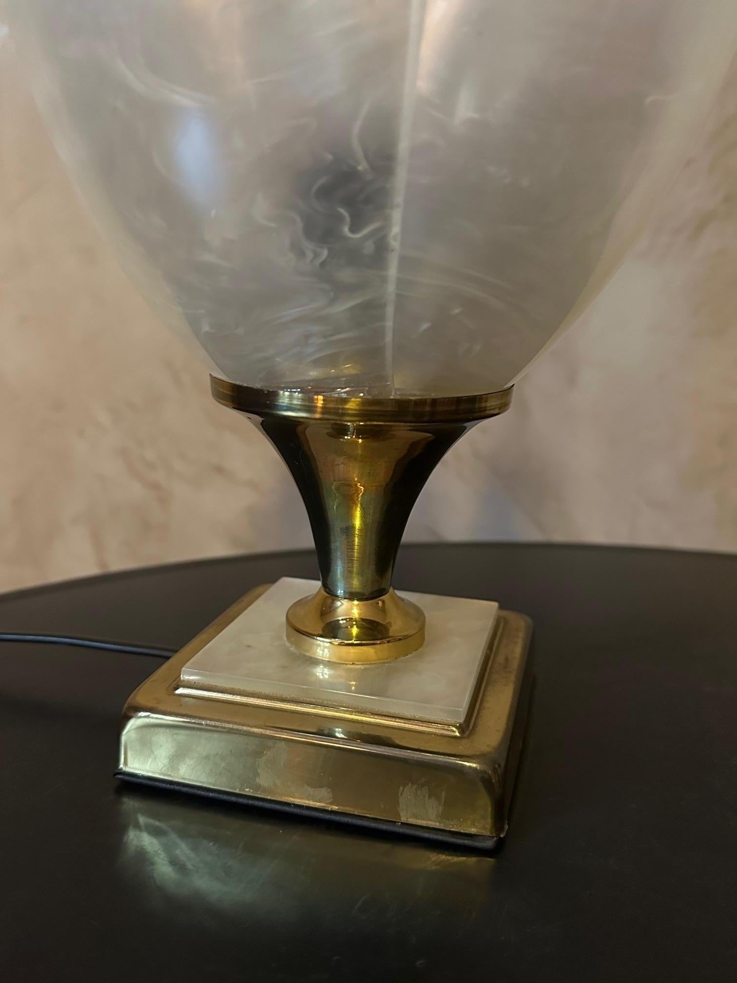 20th century French Designer Roger Rougier Tulip Table Lamp In Good Condition For Sale In LEGNY, FR