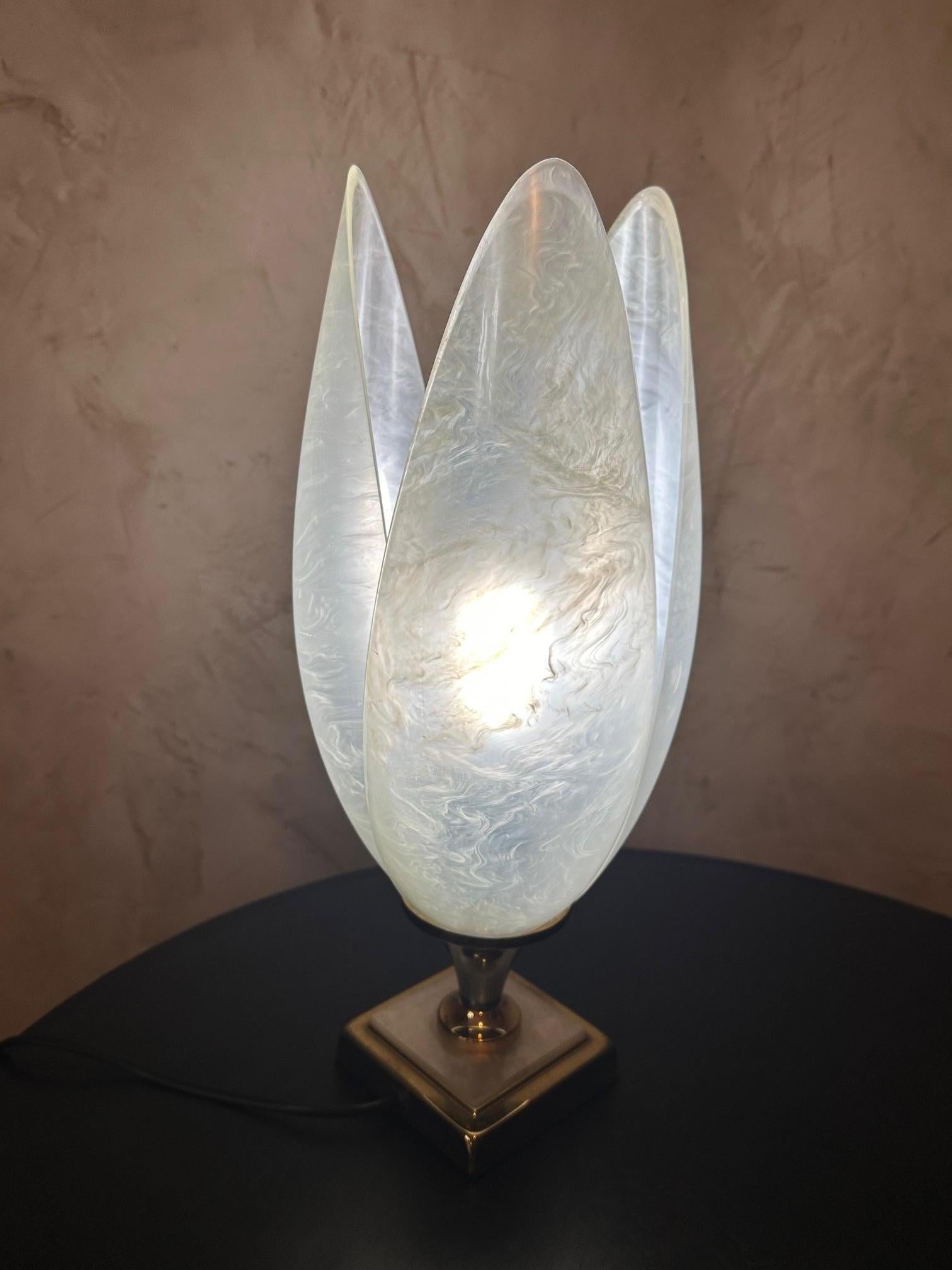 20 CENTURY DESIGN Lampe à poser Tulipe du designer français Roger Rougier en vente 1
