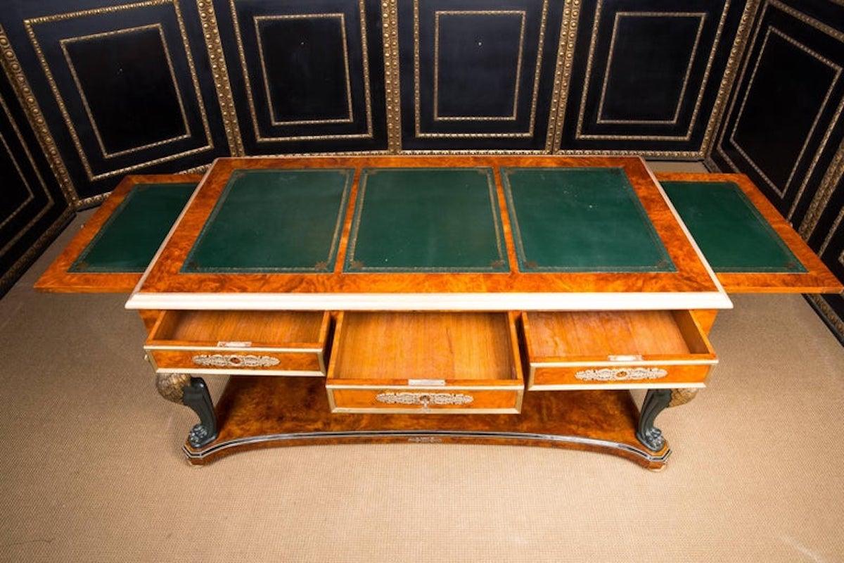 20th Century, French Desk or Bureau Plat with Lions in the Antique Empire Style For Sale 2