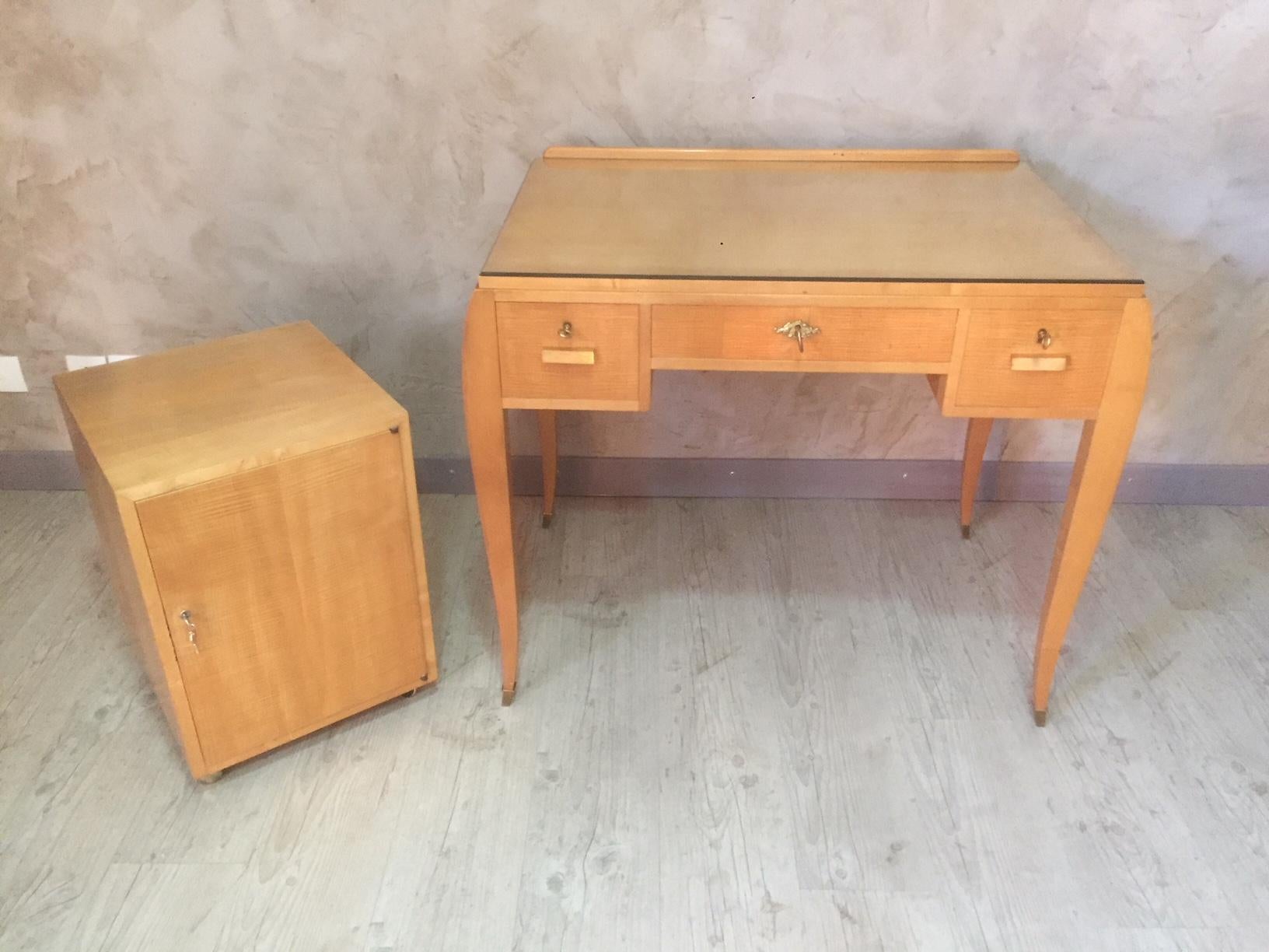 20th Century, French Desk with a Rolling Drawer, 1950s (Mitte des 20. Jahrhunderts)
