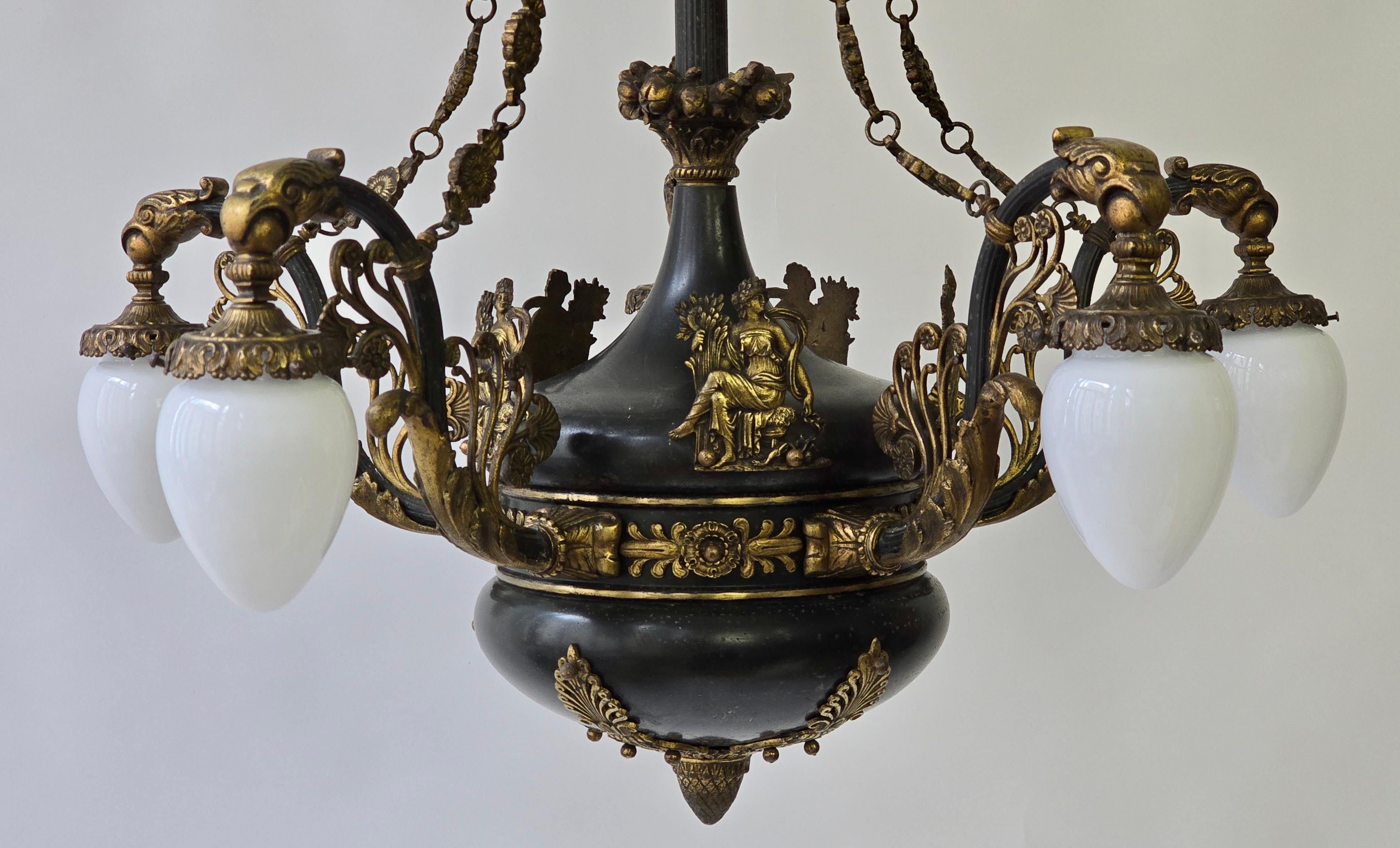 Lampadario a 5 luci Impero francese del XX secolo in vendita 1