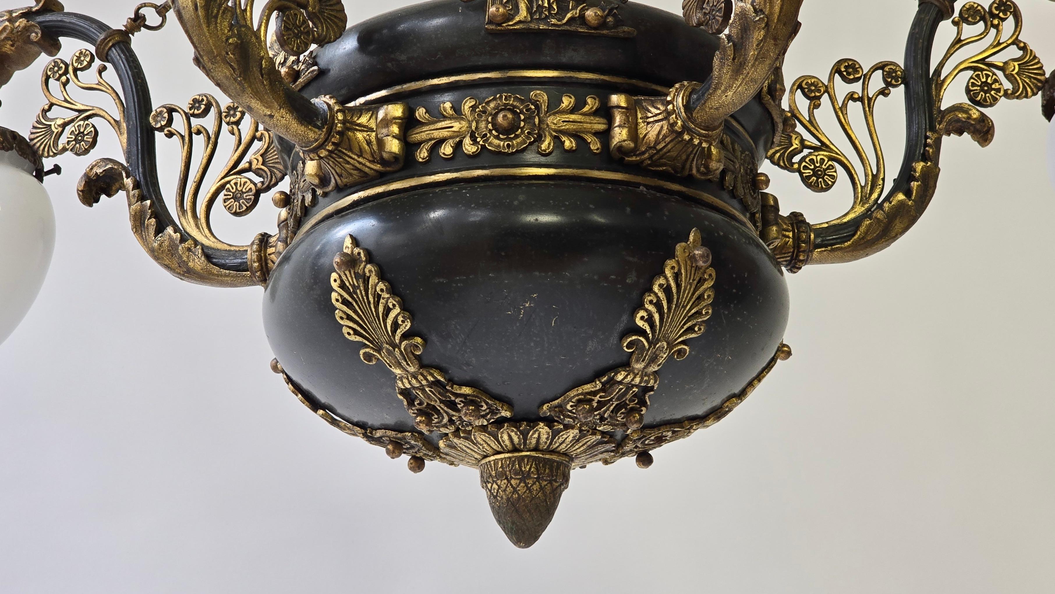Lampadario a 5 luci Impero francese del XX secolo in vendita 2