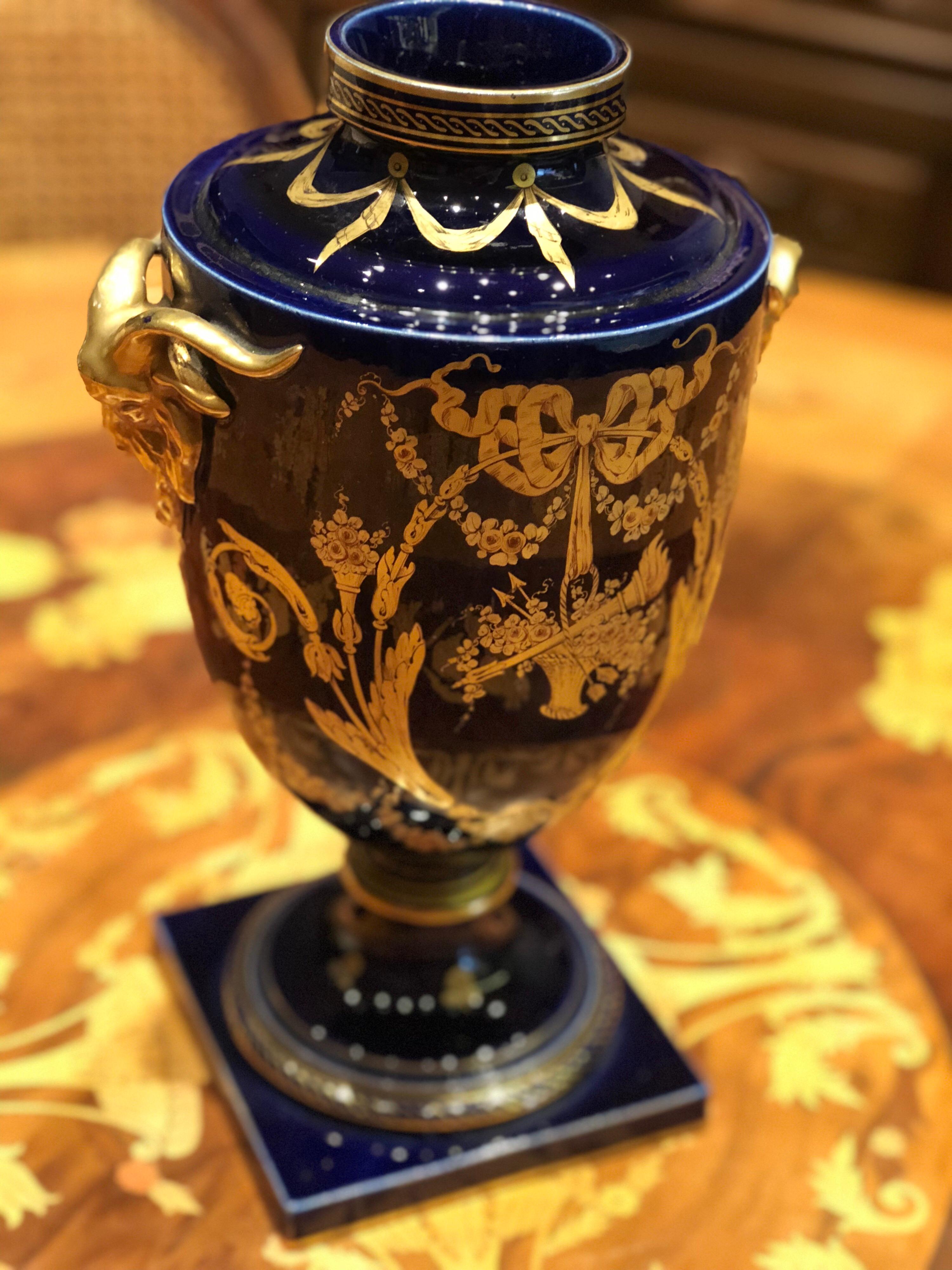 20th Century French Empire Blue Urn Vase with Gold Decoration, Jaget & Pinon For Sale 2