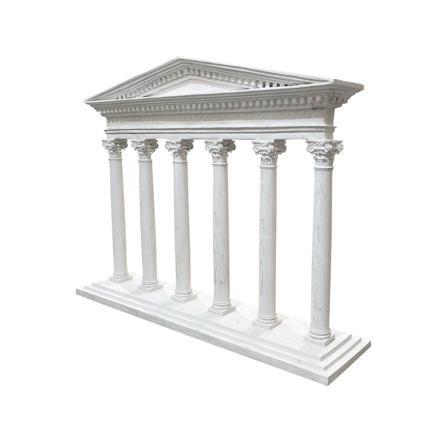 Art Deco 20th Century French Façade of a Roman Temple in Plaster - Vintage Décor For Sale
