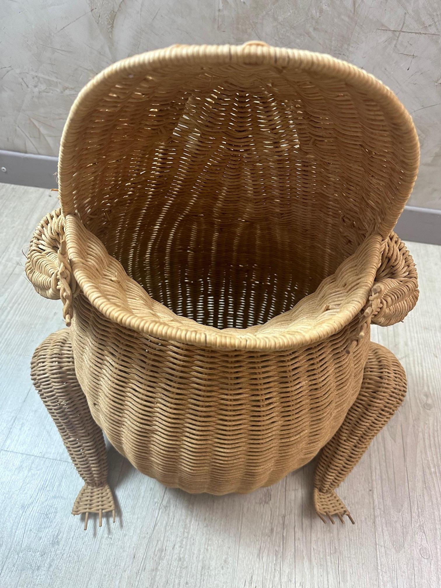 20th century French Frog Wicker Basket by Olivier Cajan, 1970s 6
