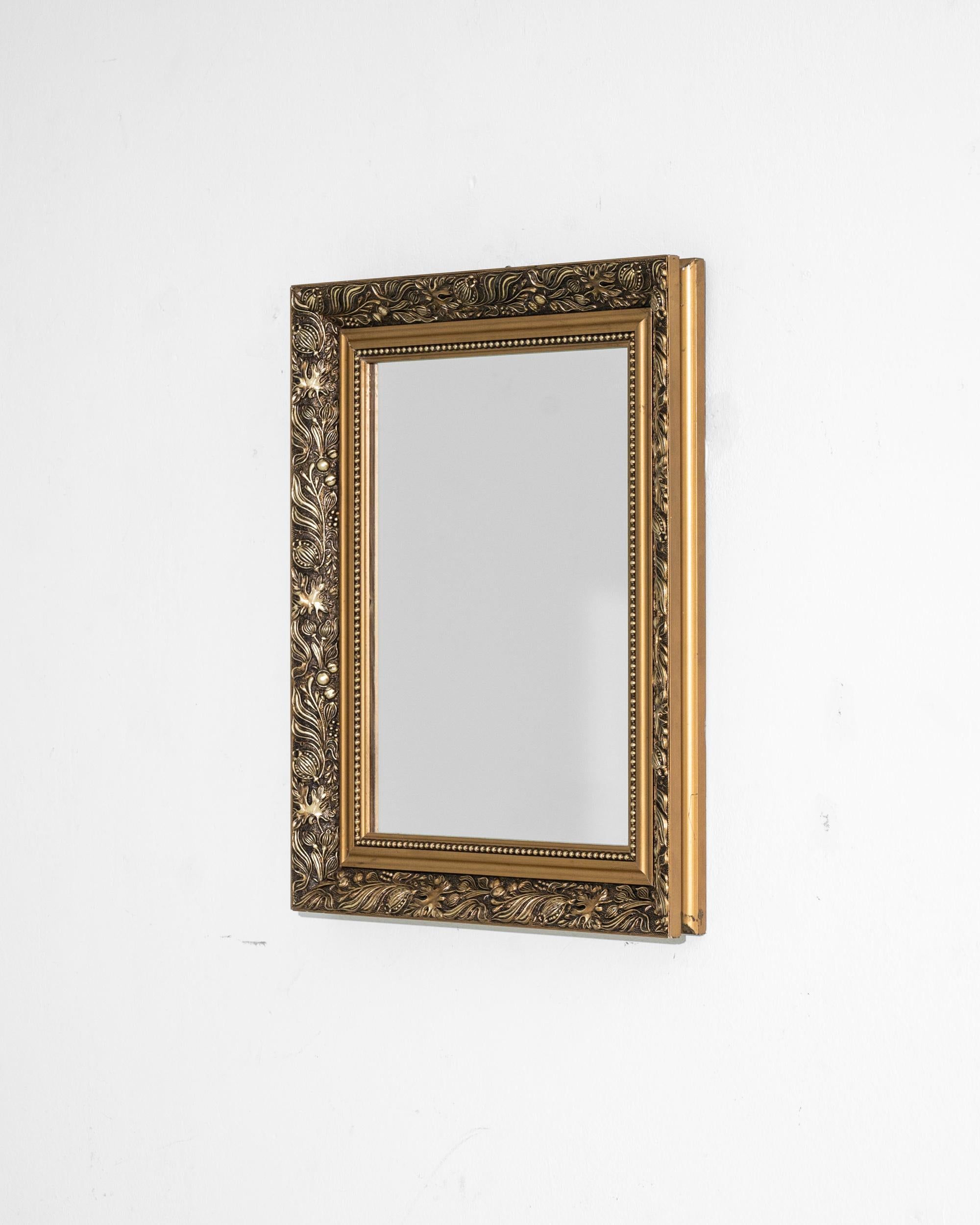 20th Century French Gilded Wooden Mirror In Good Condition In High Point, NC