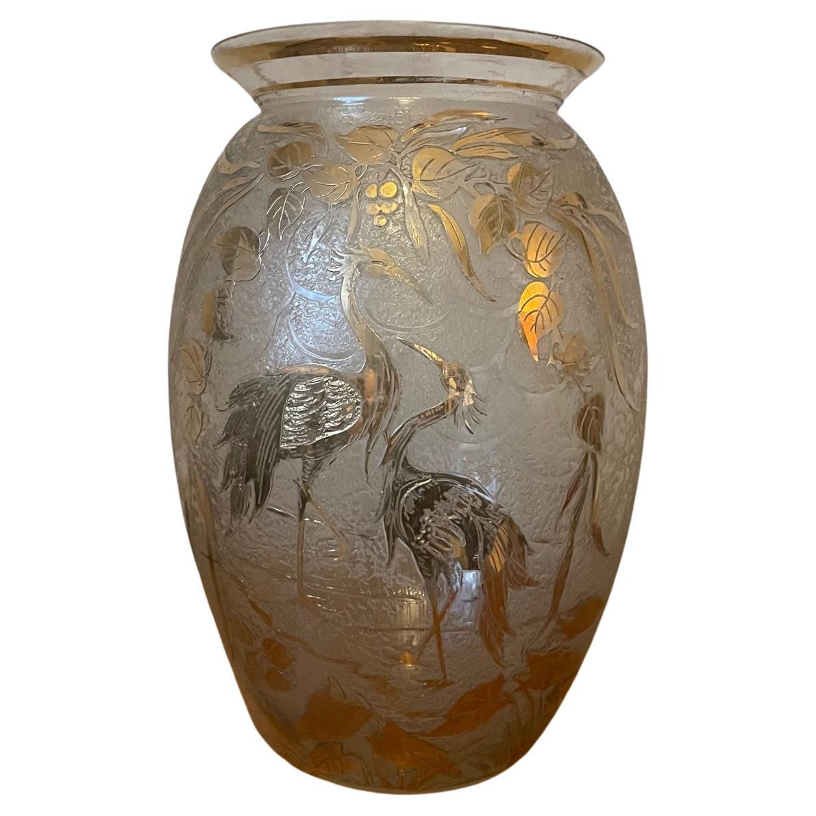 20th century French Glass and Bird decor Vase, 1940s For Sale