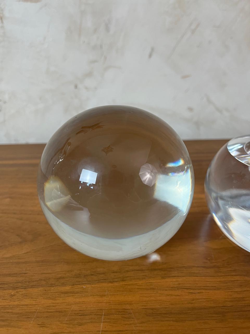 20th century French Glass Ball and Its base in the style of Baccarat, 1930s For Sale 9