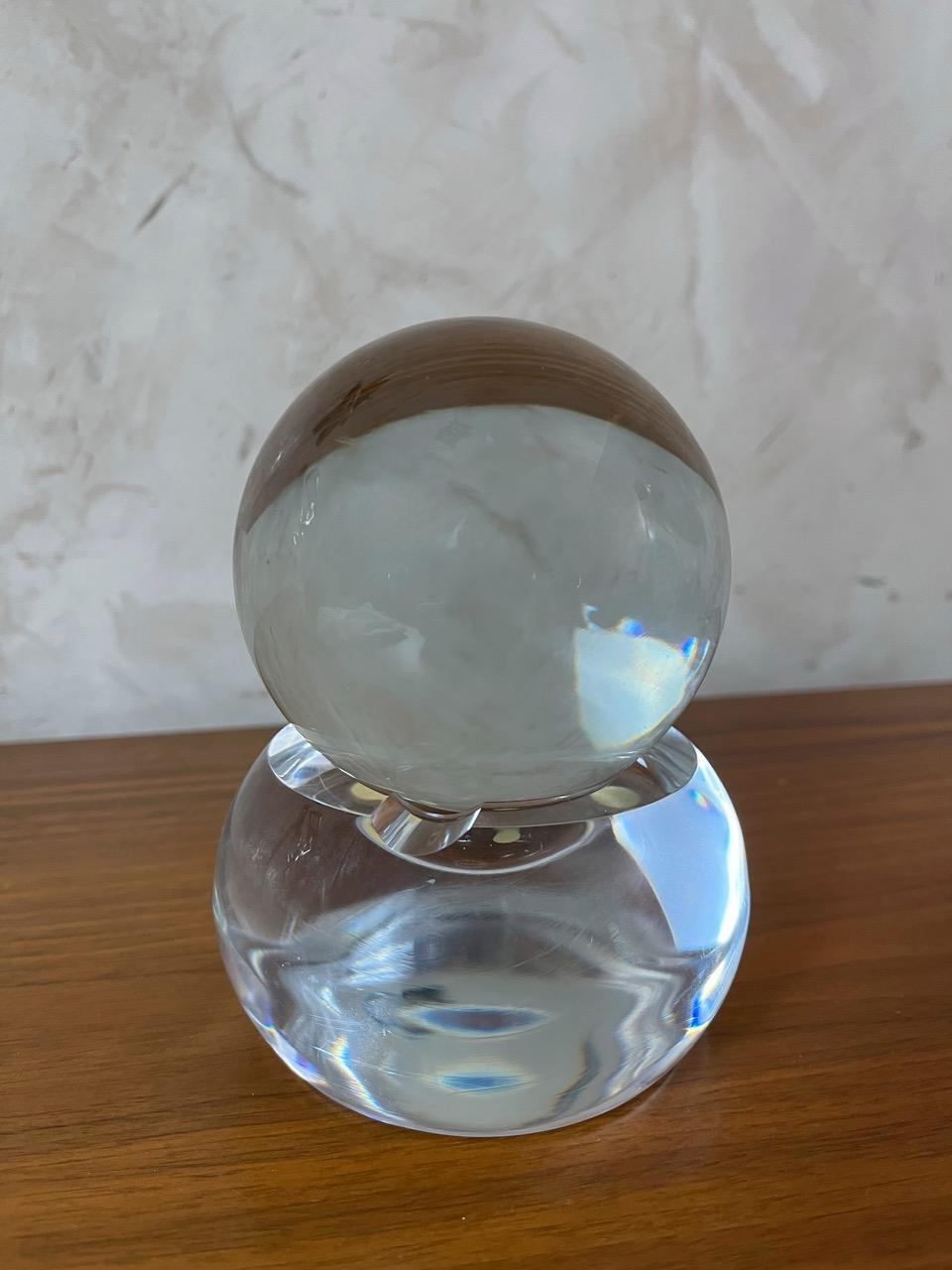 20th century French Glass Ball and Its base in the style of Baccarat, 1930s For Sale 1
