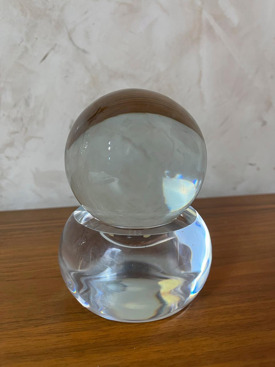 20th century French Glass Ball and Its base in the style of Baccarat, 1930s For Sale 2