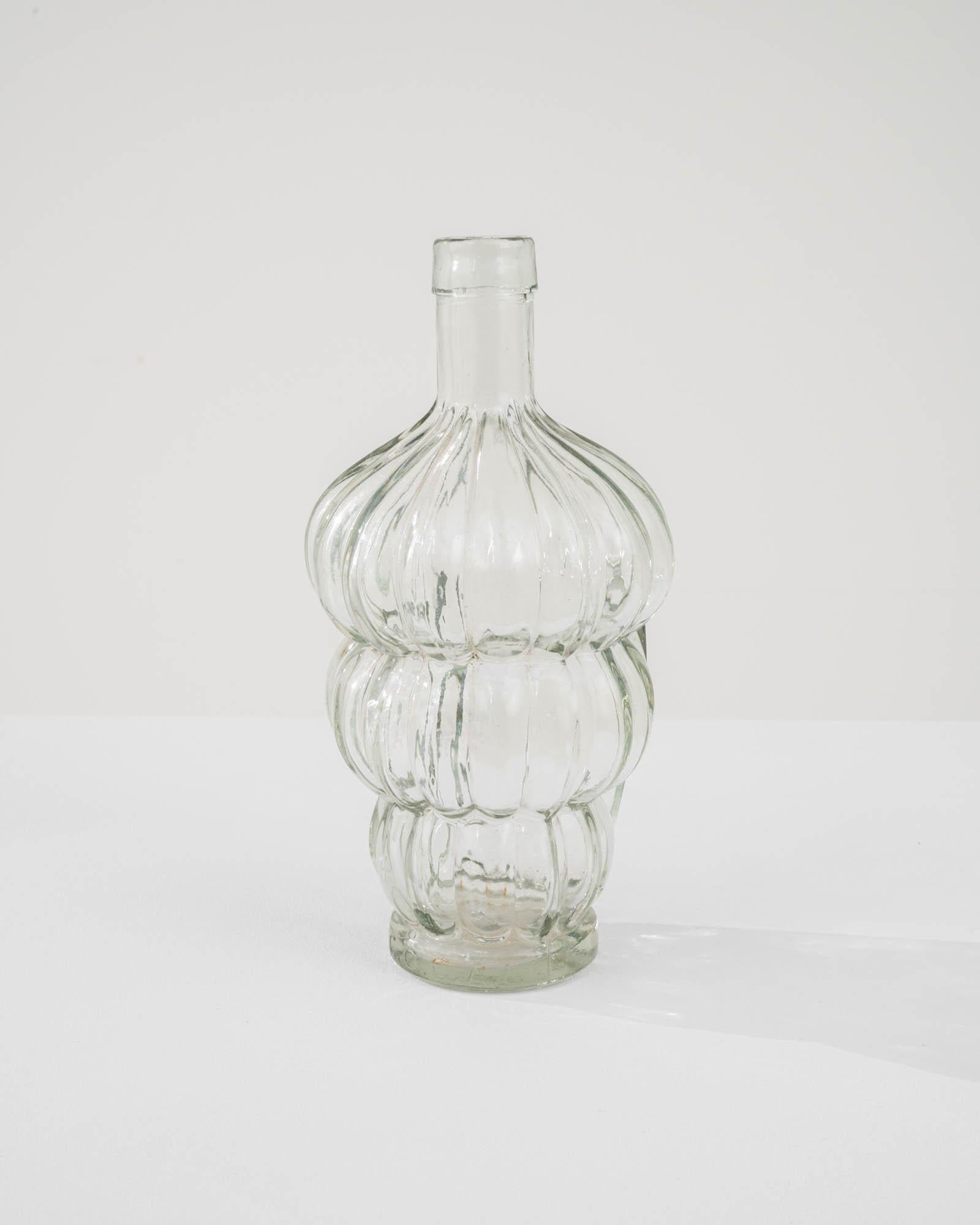20th Century French Glass Bottle In Good Condition For Sale In High Point, NC
