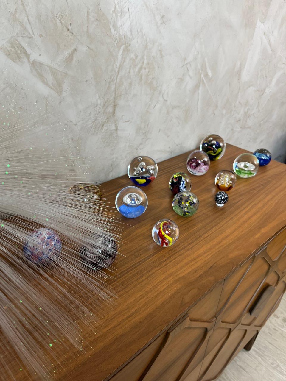 Late 20th Century 20th century French Glass Paperweight, 1980s For Sale