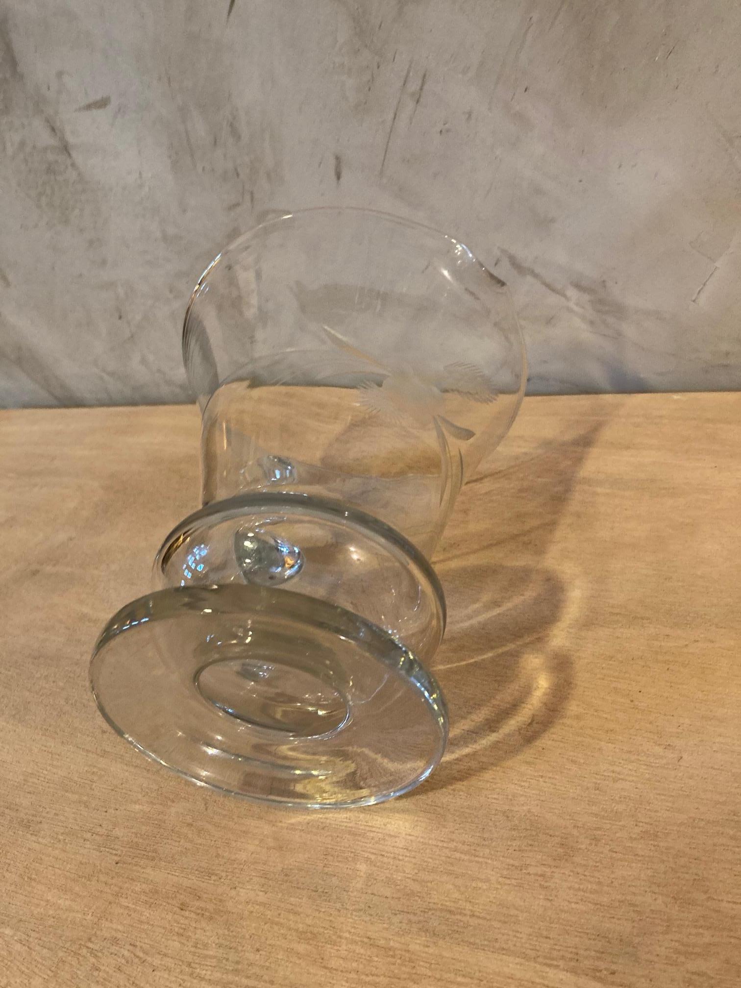 20th Century French Glass Pitcher, circa 1950s In Good Condition For Sale In LEGNY, FR