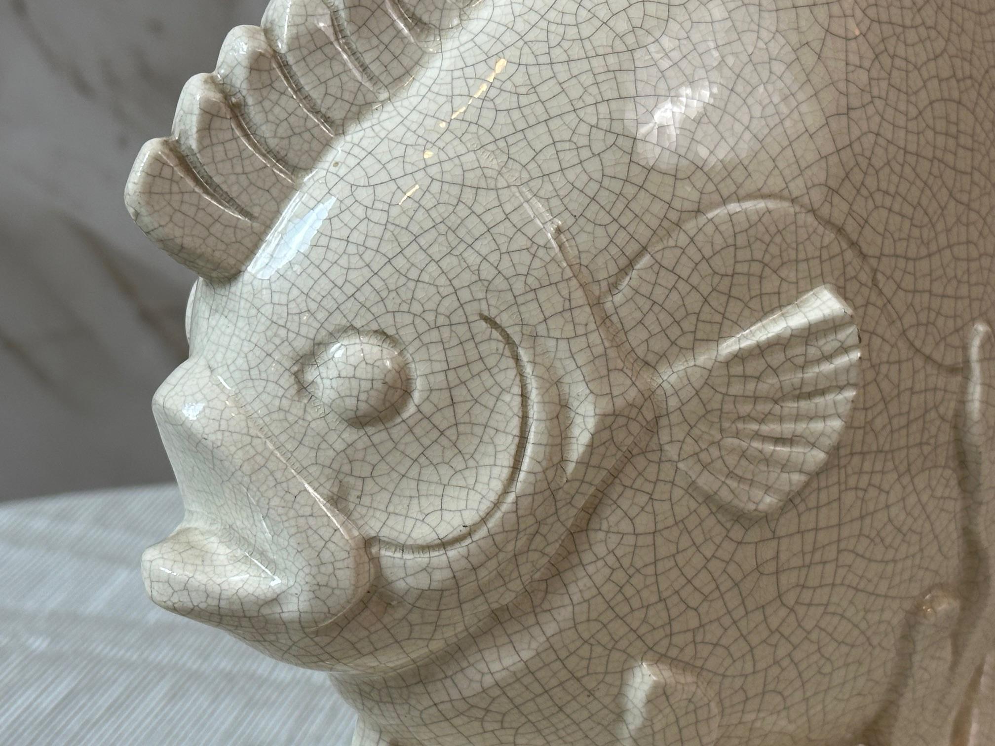 Escultura de pez de cerámica esmaltada francesa del siglo XX Firmada L.Fontinelle, Años 30 en venta 3