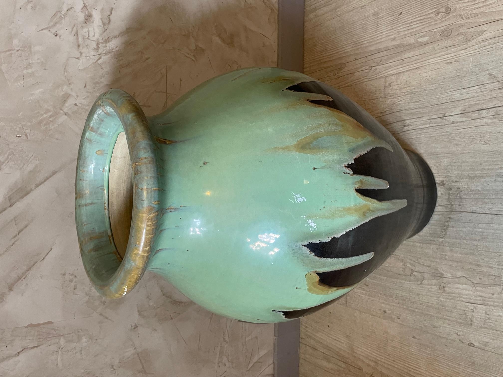 20th Century French Glazed Terracotta Pot, 1950s In Good Condition For Sale In LEGNY, FR