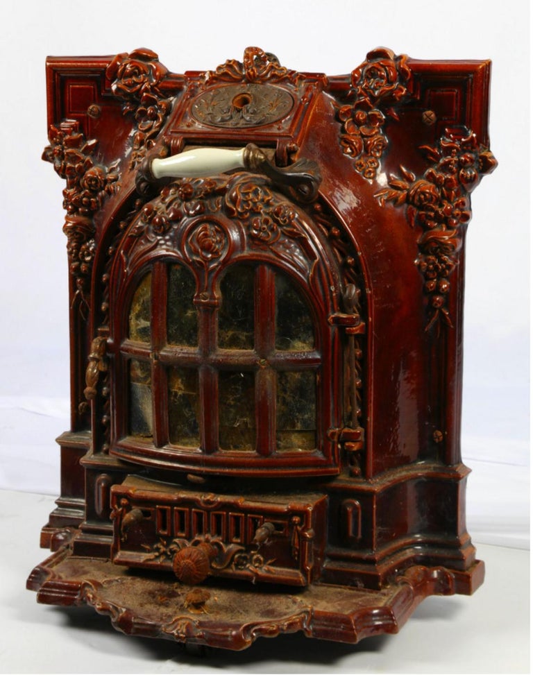 20th Century French Godin Wood Stove in Carmine Ceramic and Great  Decoration For Sale at 1stDibs | godin stoves, small ceramic wood stove,  antique godin stove