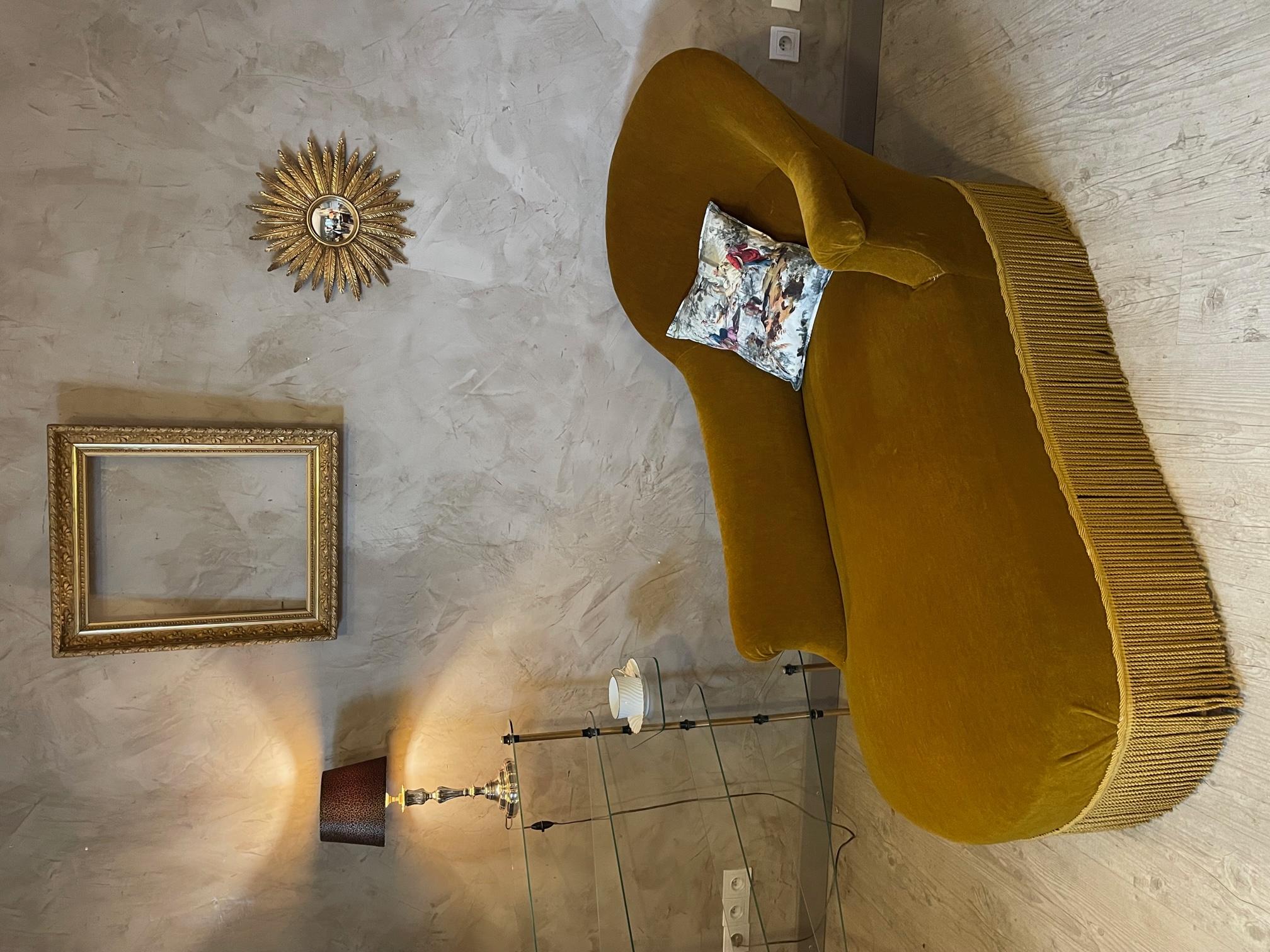 20th Century French Gold Velvet Crapaud Lounge Armchair, 1950s 11