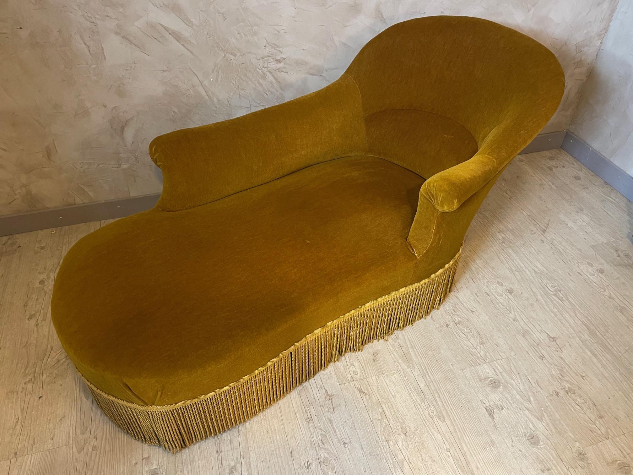 Mid-20th Century 20th Century French Gold Velvet Crapaud Lounge Armchair, 1950s