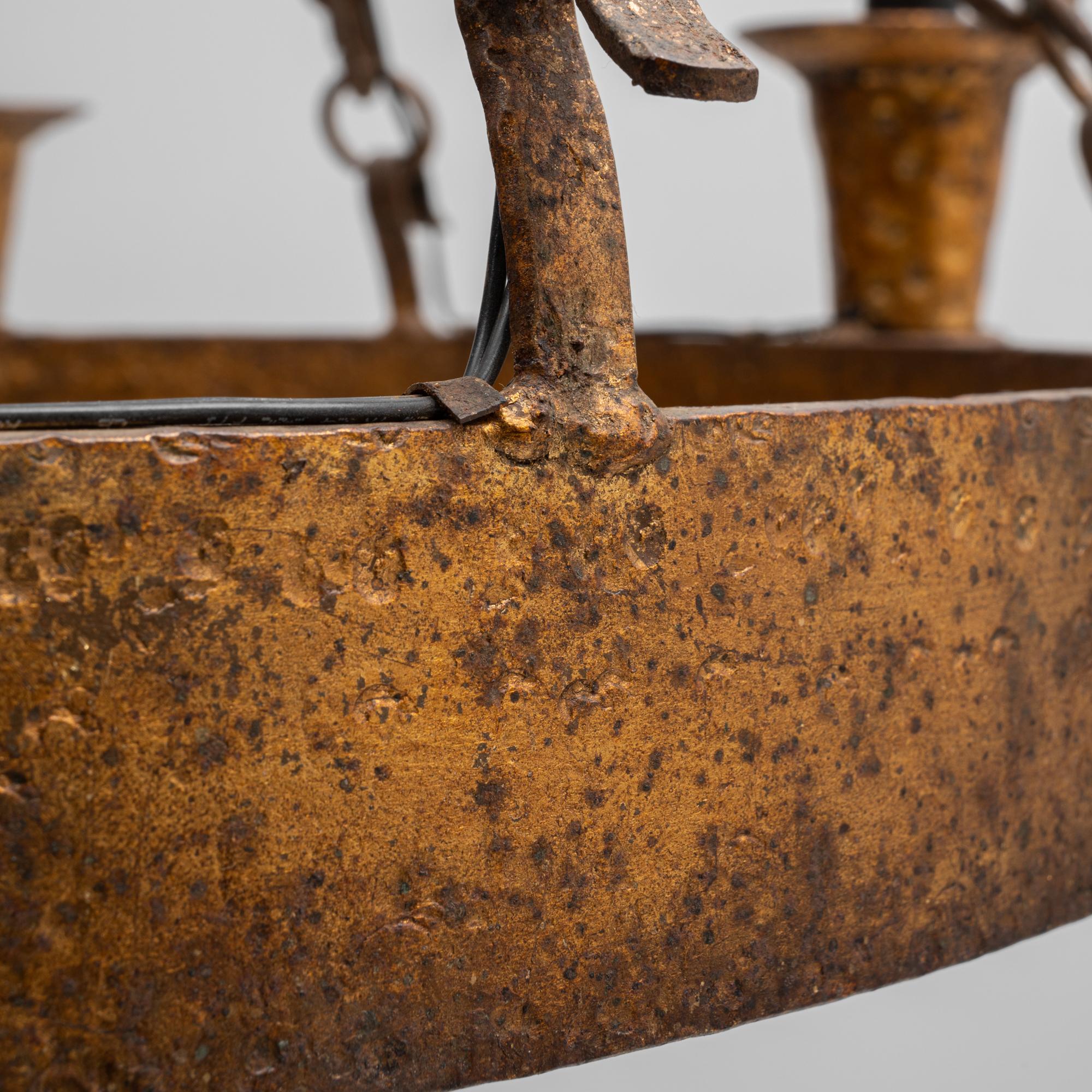 Lampadario a torcia in metallo del XX secolo in stile gotico-revival francese in vendita 6