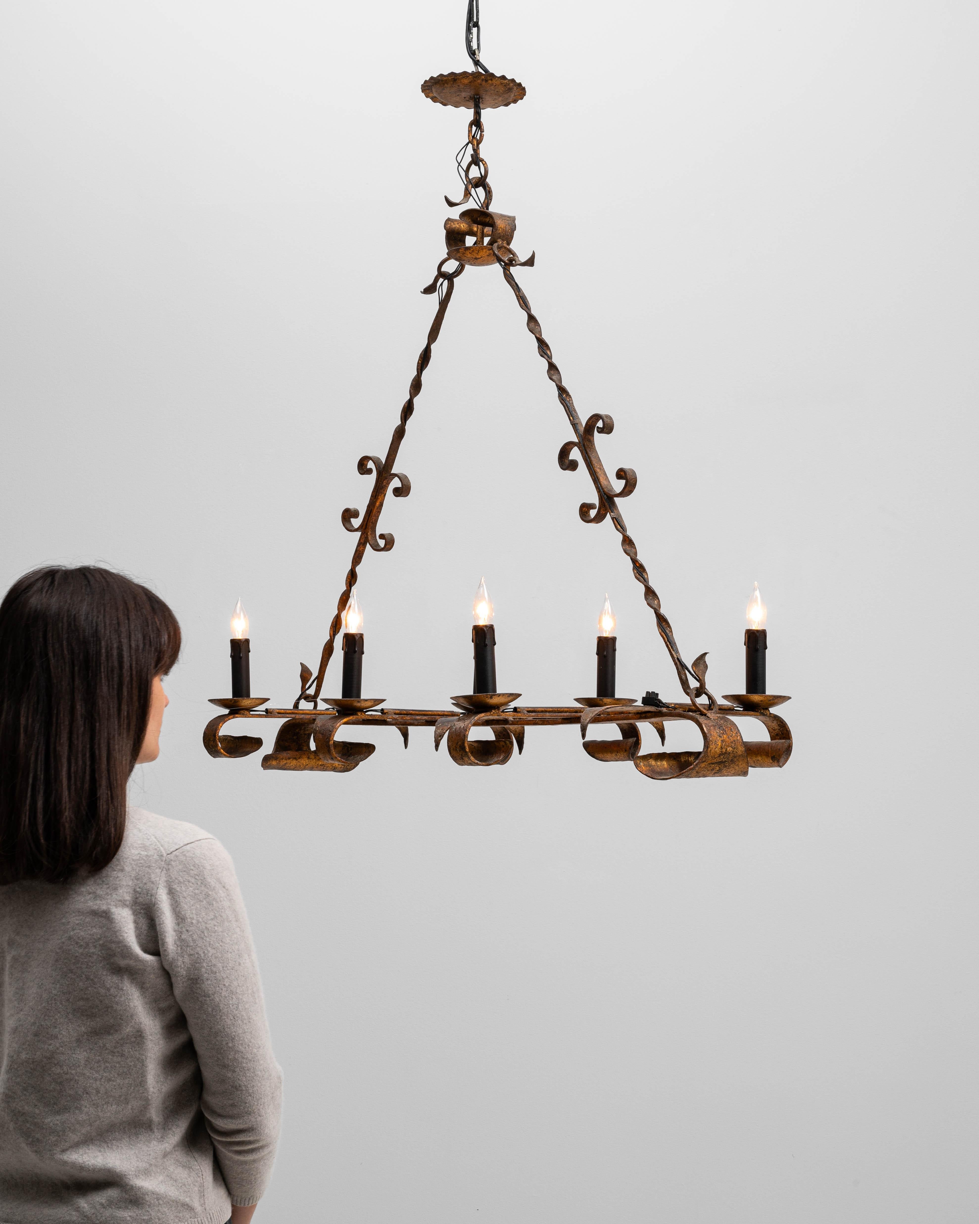 Francese Lampadario a torcia in metallo del XX secolo in stile gotico-revival francese in vendita