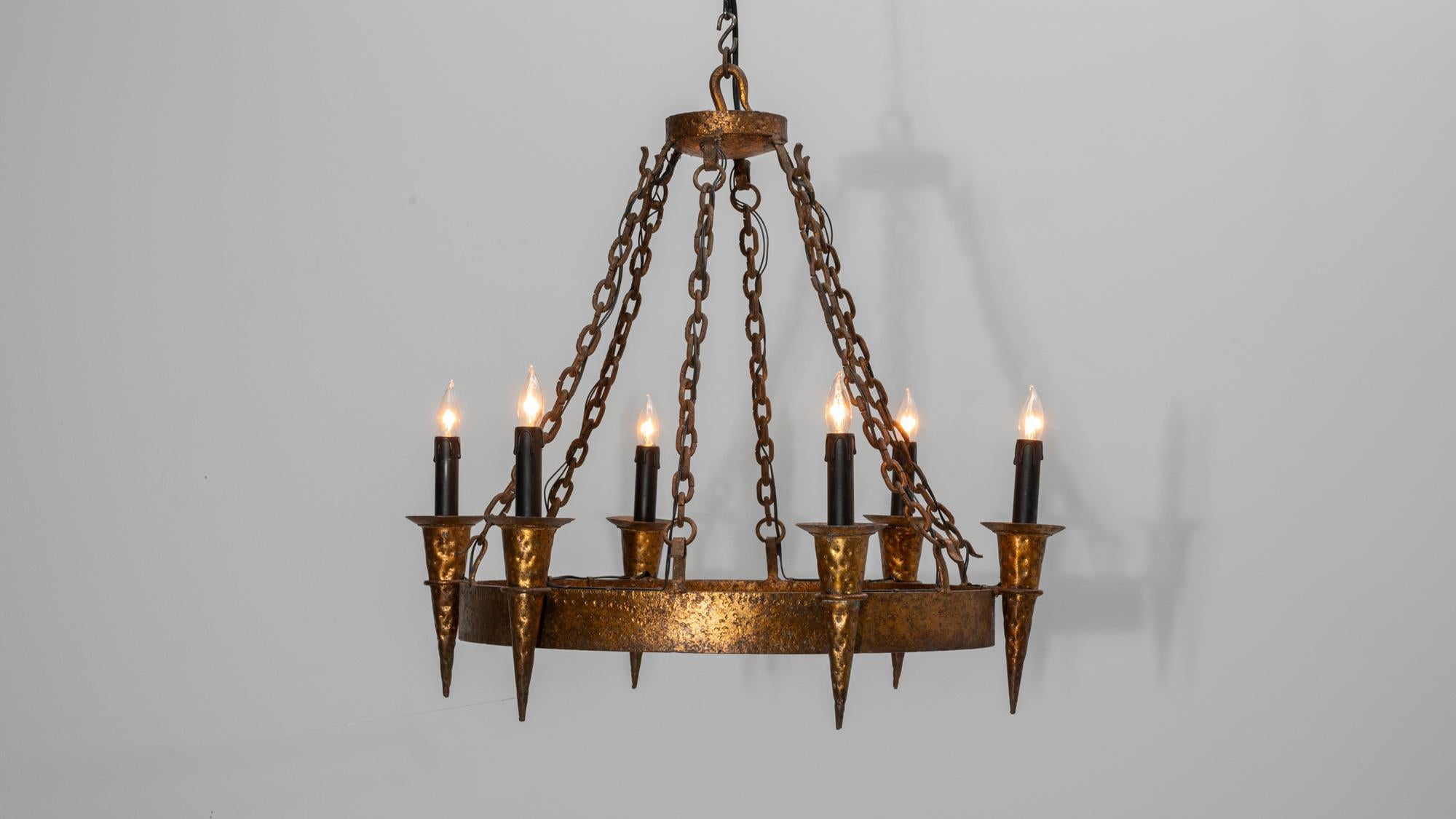 Lampadario a torcia in metallo del XX secolo in stile gotico-revival francese in vendita 2