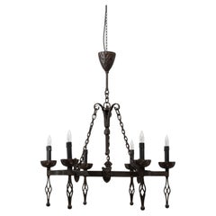 Lampadario in ferro battuto del XX secolo in stile Gothic Revival francese