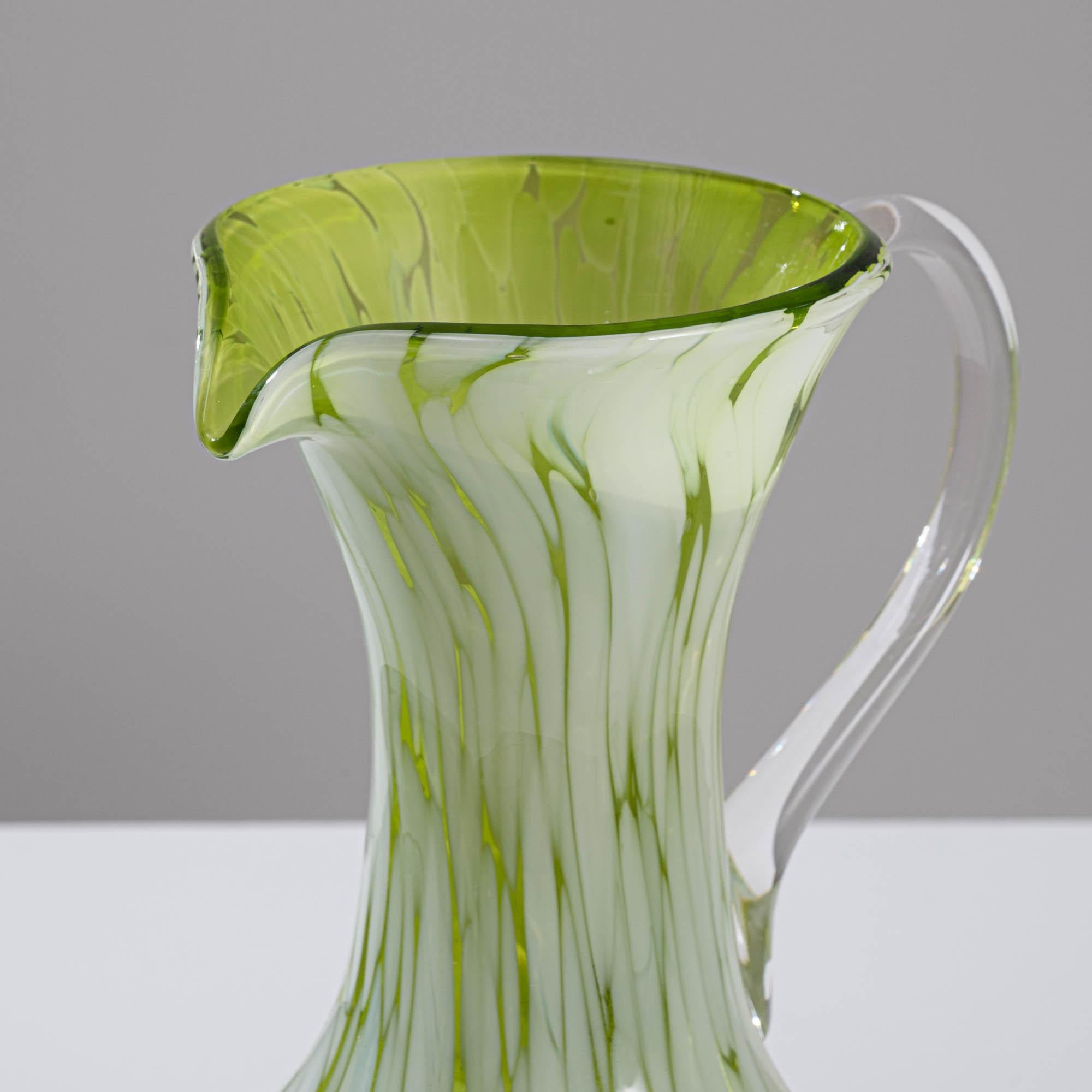 20th Century French Green Glass Vase For Sale 5