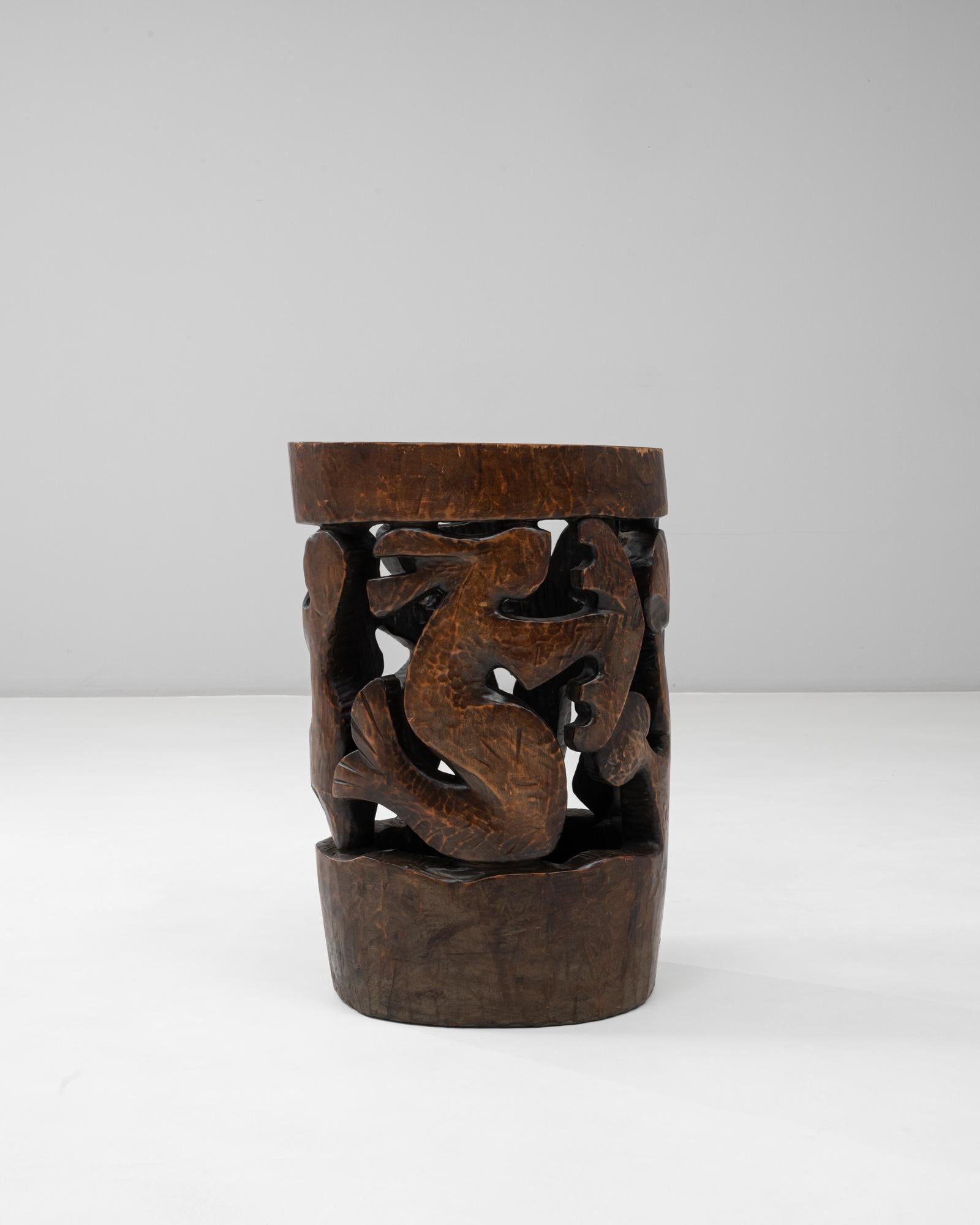 20ième siècle Vase en bois de style tribal français du 20e siècle, sculpté à la main en vente