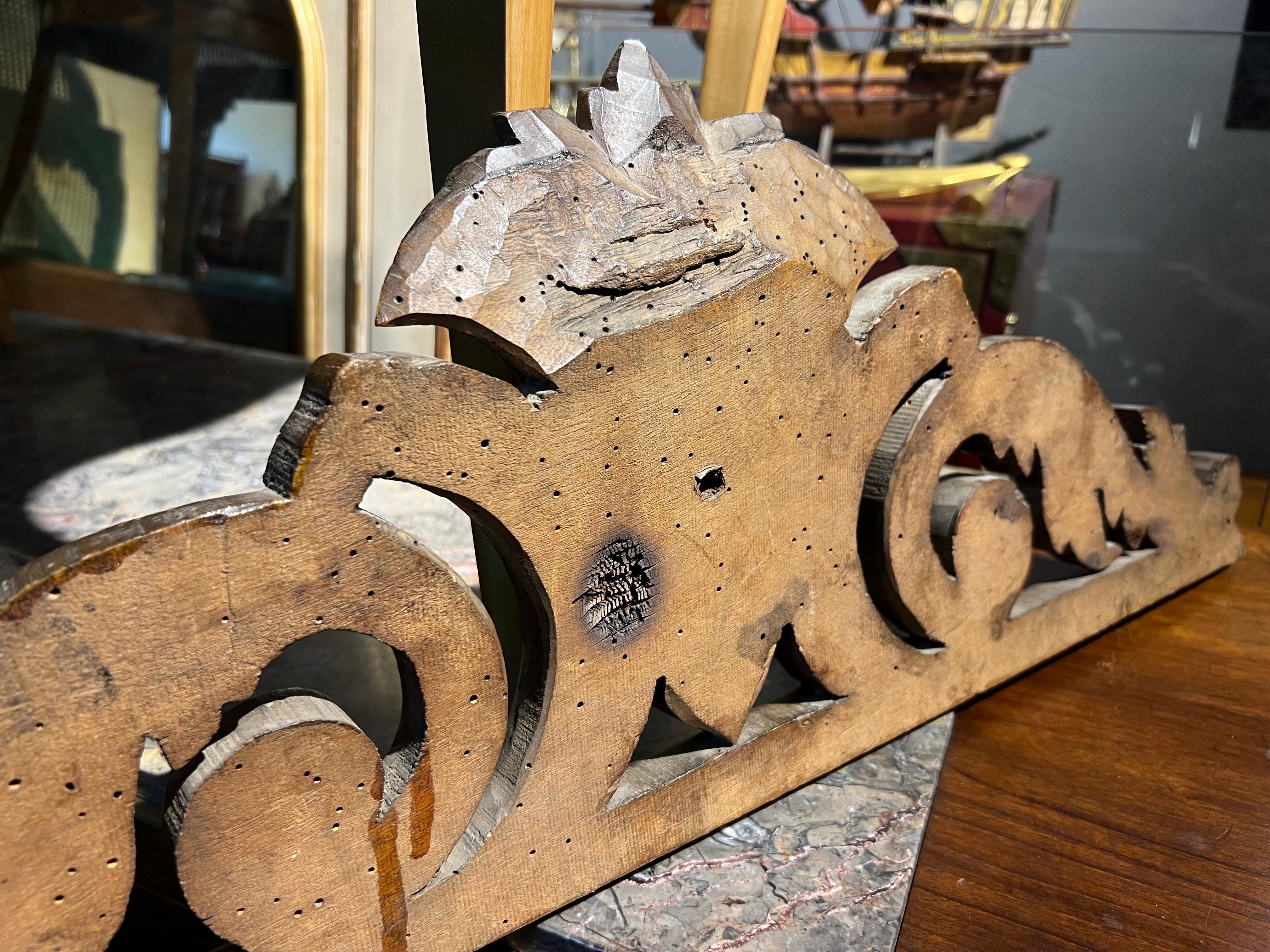 20th Century French Hand Carved Walnut Wall Mounted Decoration For Sale 2