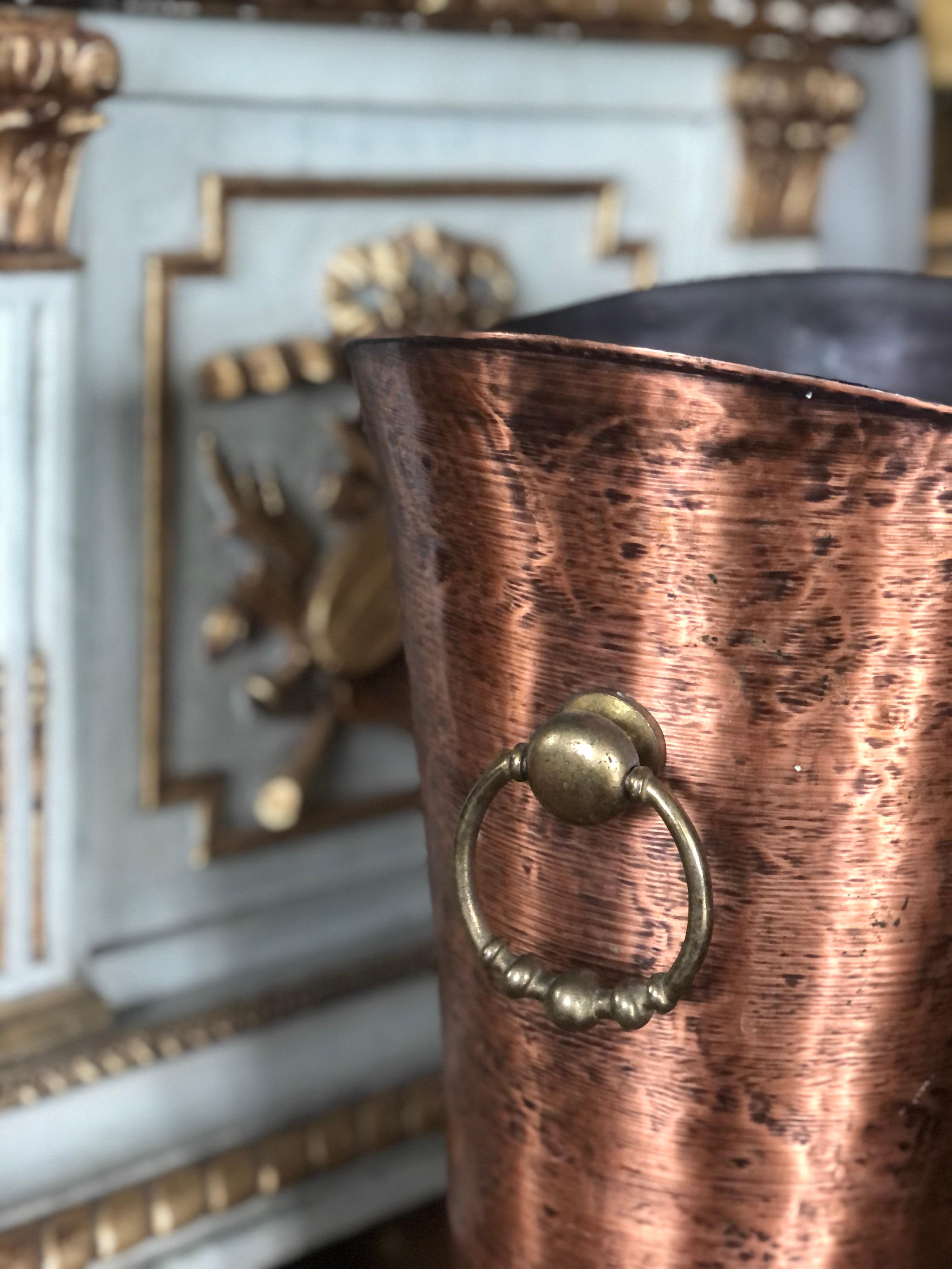 20th Century French Hand Hammered Copper Umbrella Holder In Good Condition In Sofia, BG