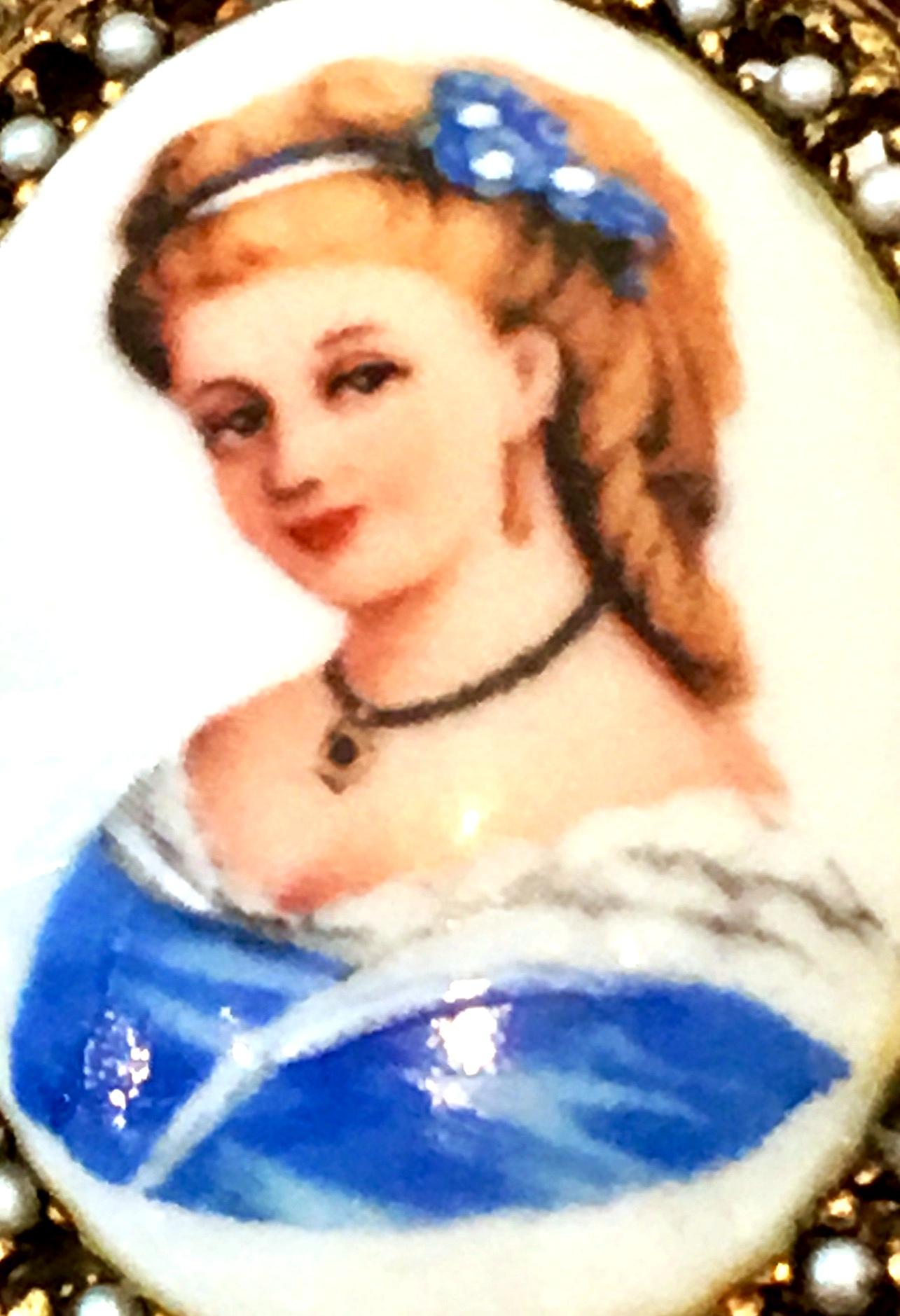 20th Century French Hand Painted Limoges Cameo Brooch & Necklace Pendant For Sale 1