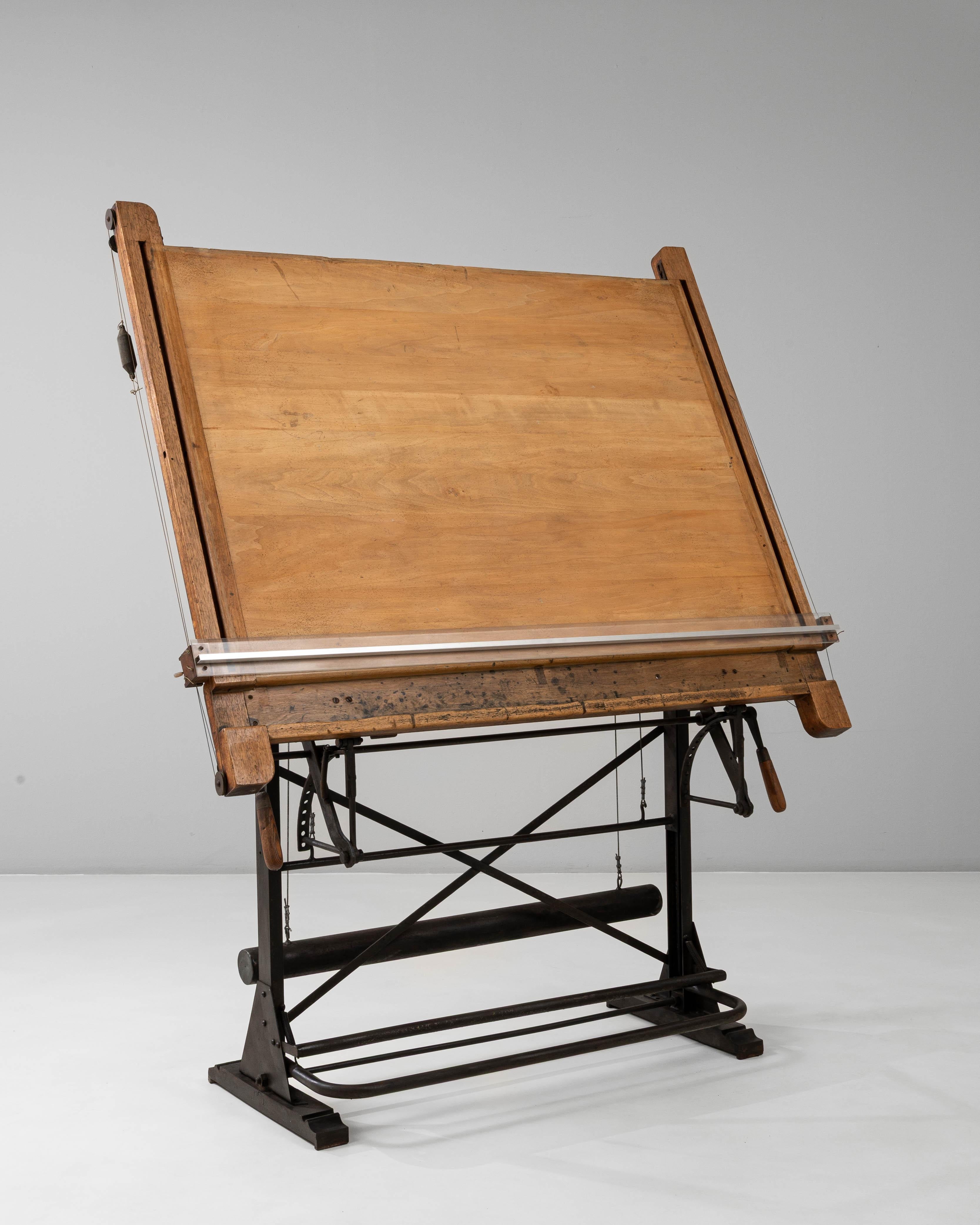 20th Century French Industrial Cast Iron Mechanical Drafting Table For Sale 4