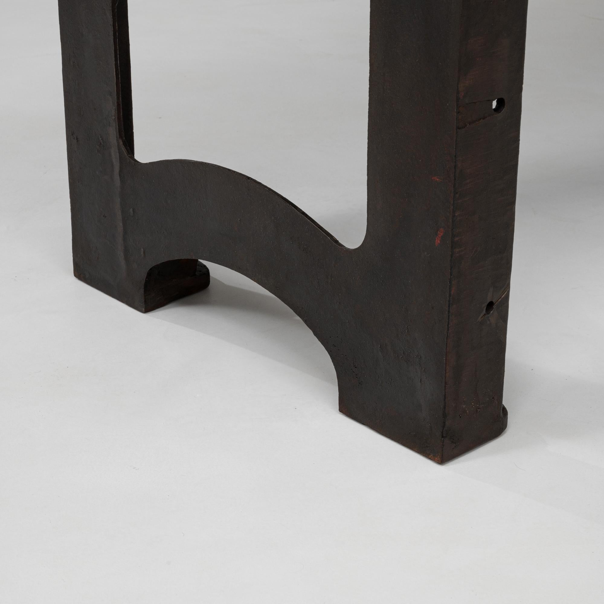 Table de travail en fonte industrielle française du 20e siècle avec plateau en bois en vente 5