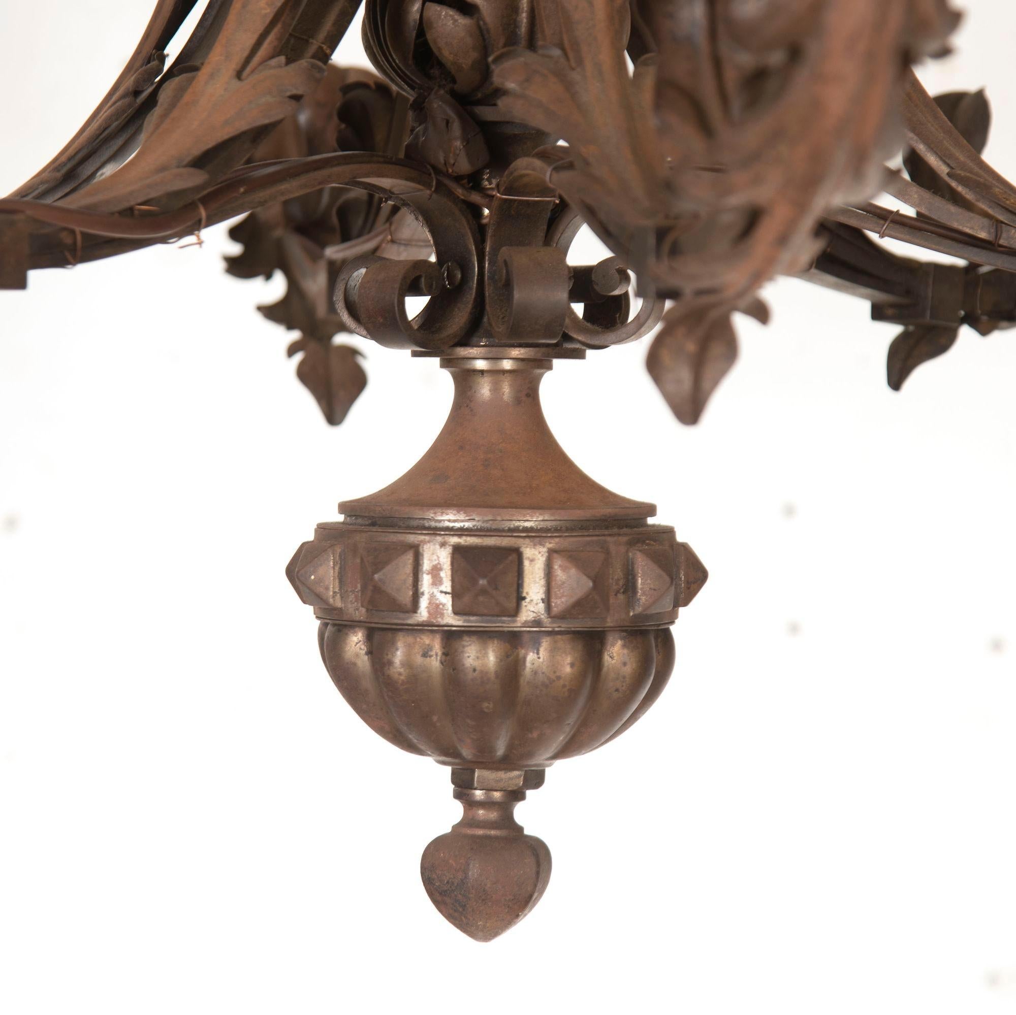 20th Century French Iron Chandelier For Sale 4