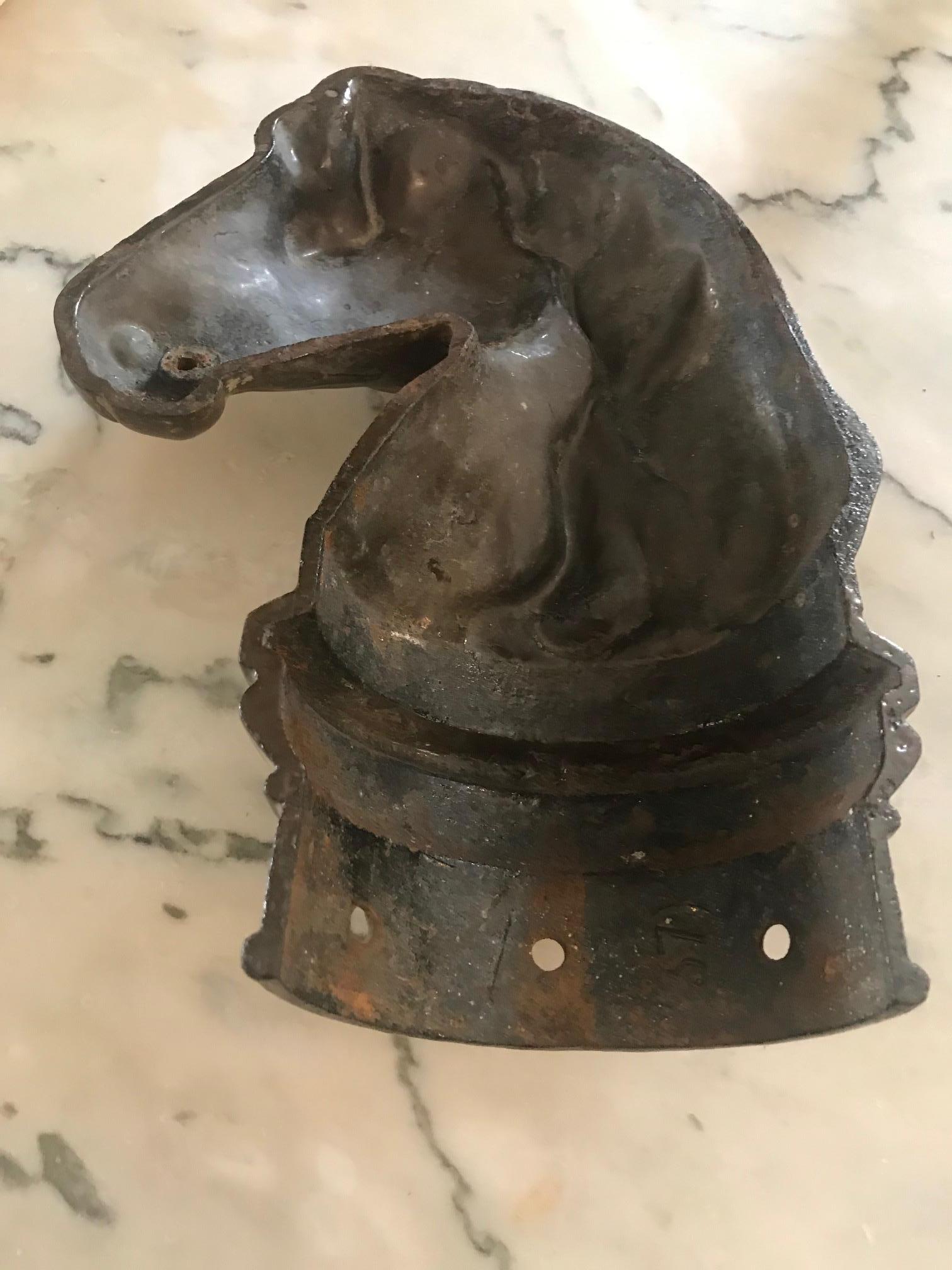 20th Century French Iron Head's Horse Ornament For Sale 3