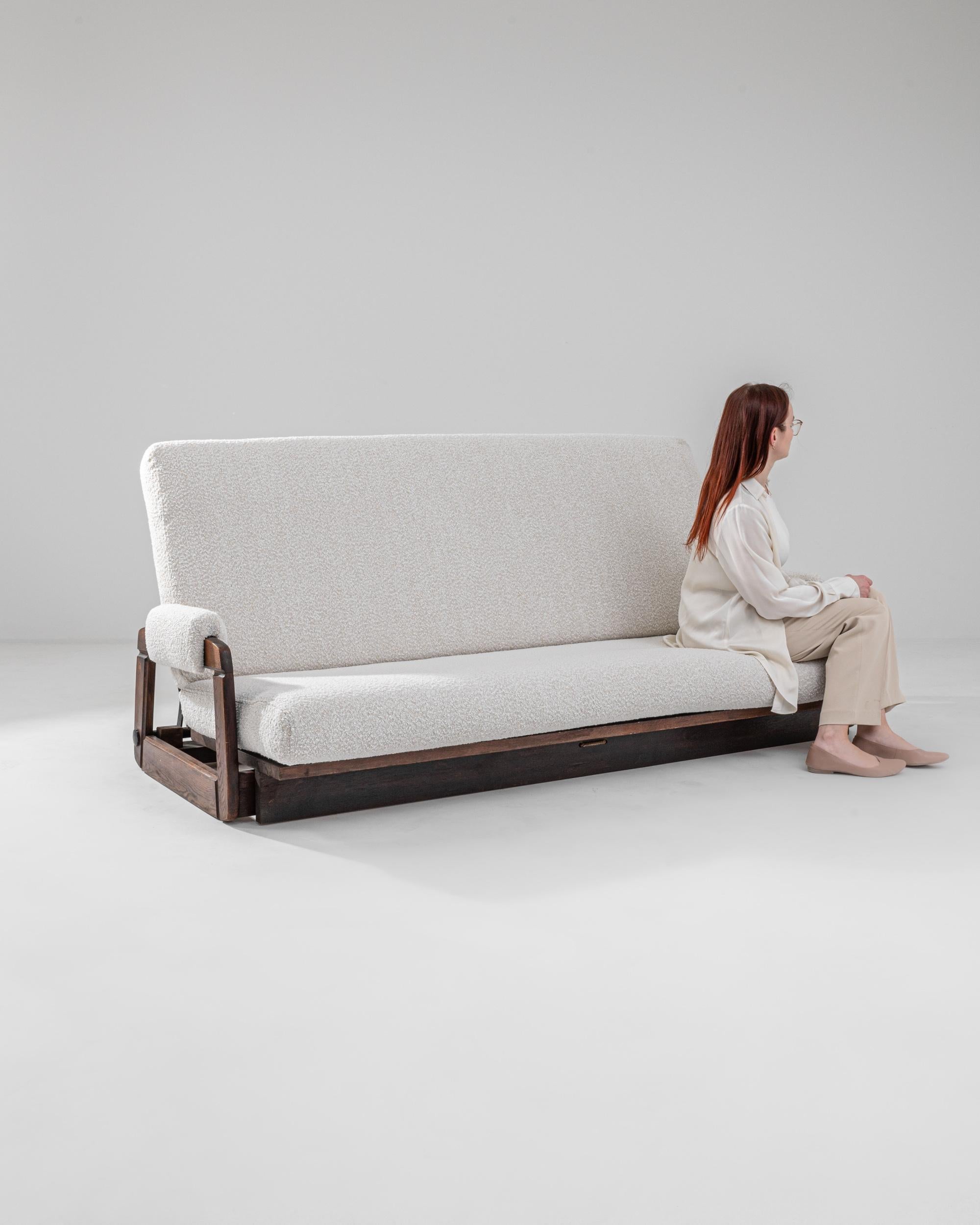 Bouclé 20th Century French Ivory Boucle Sofa Bed