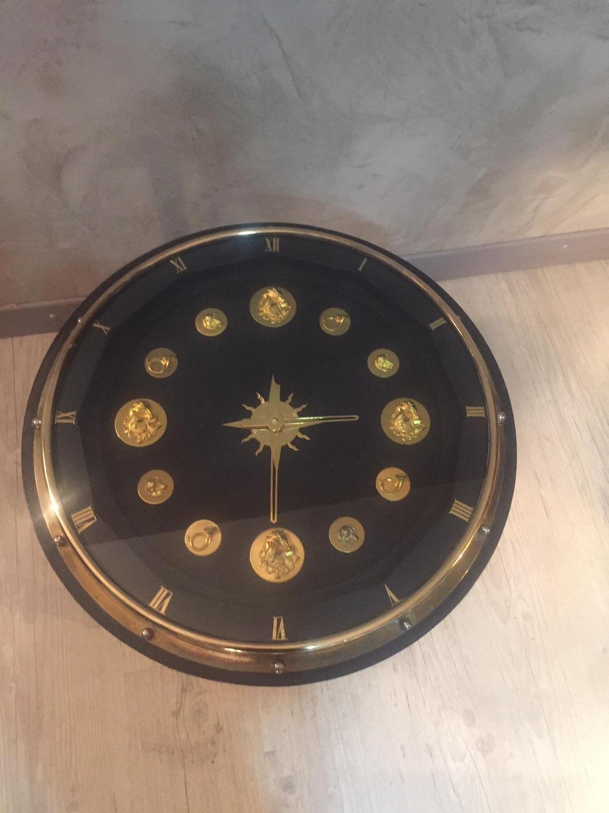 20th Century, French Jacques Adnet Hunting Court Clock Coffee Table, 1950s In Good Condition For Sale In LEGNY, FR