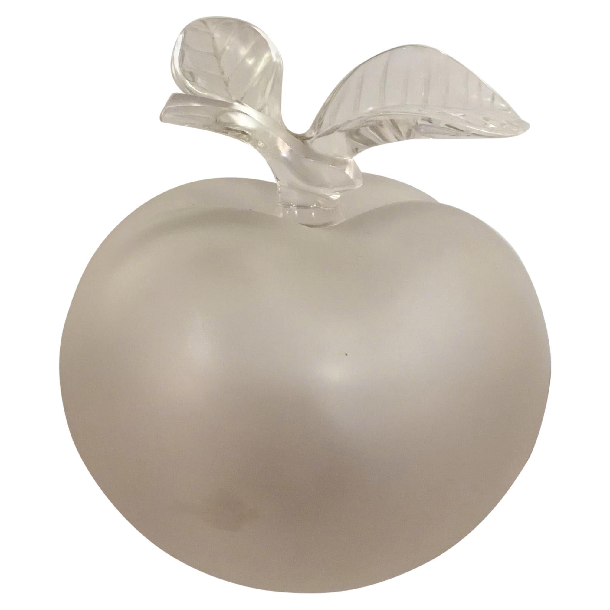 Flacon de parfum en verre Lalique français du 20ème siècle en forme de pomme pour Nina Ricci, 1952