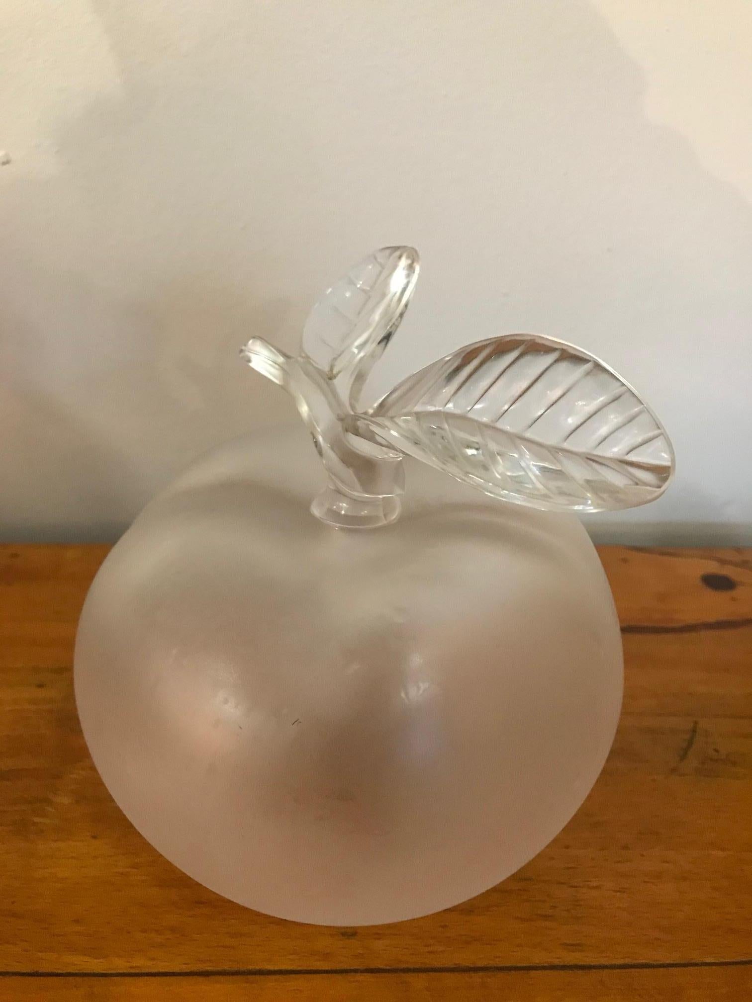 nina ricci lalique perfume bottle
